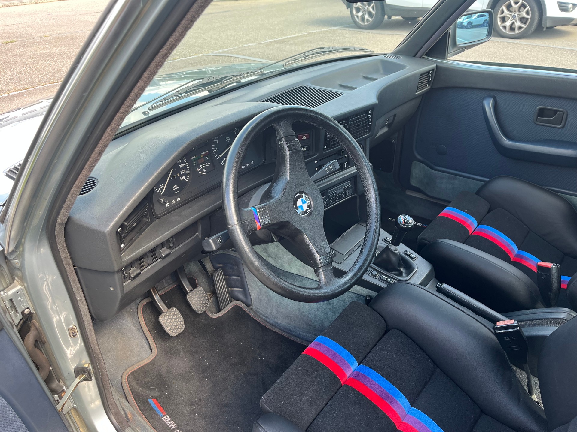 BMW 528-image-4