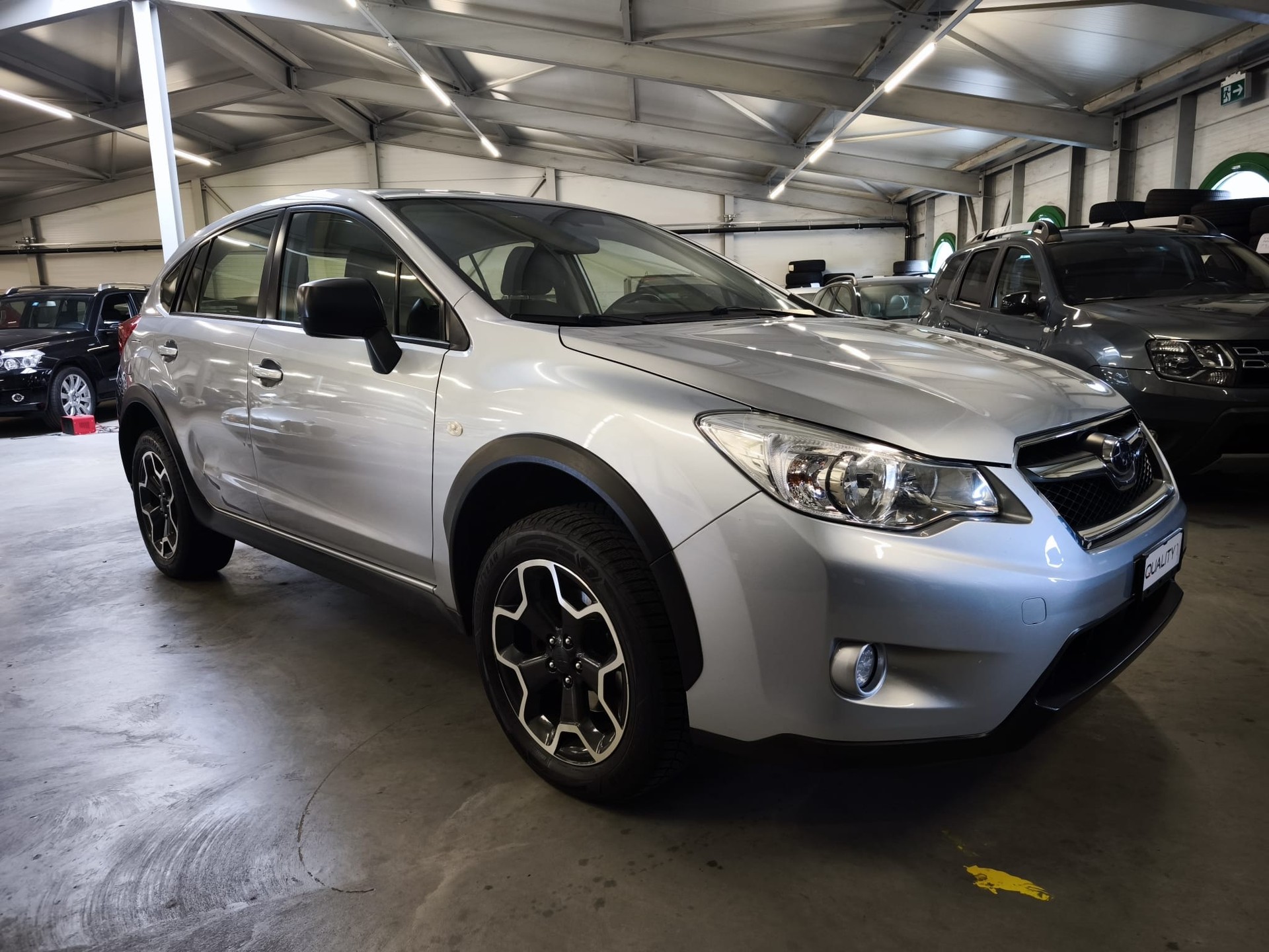 SUBARU XV 1.6 Swiss Two-image-1