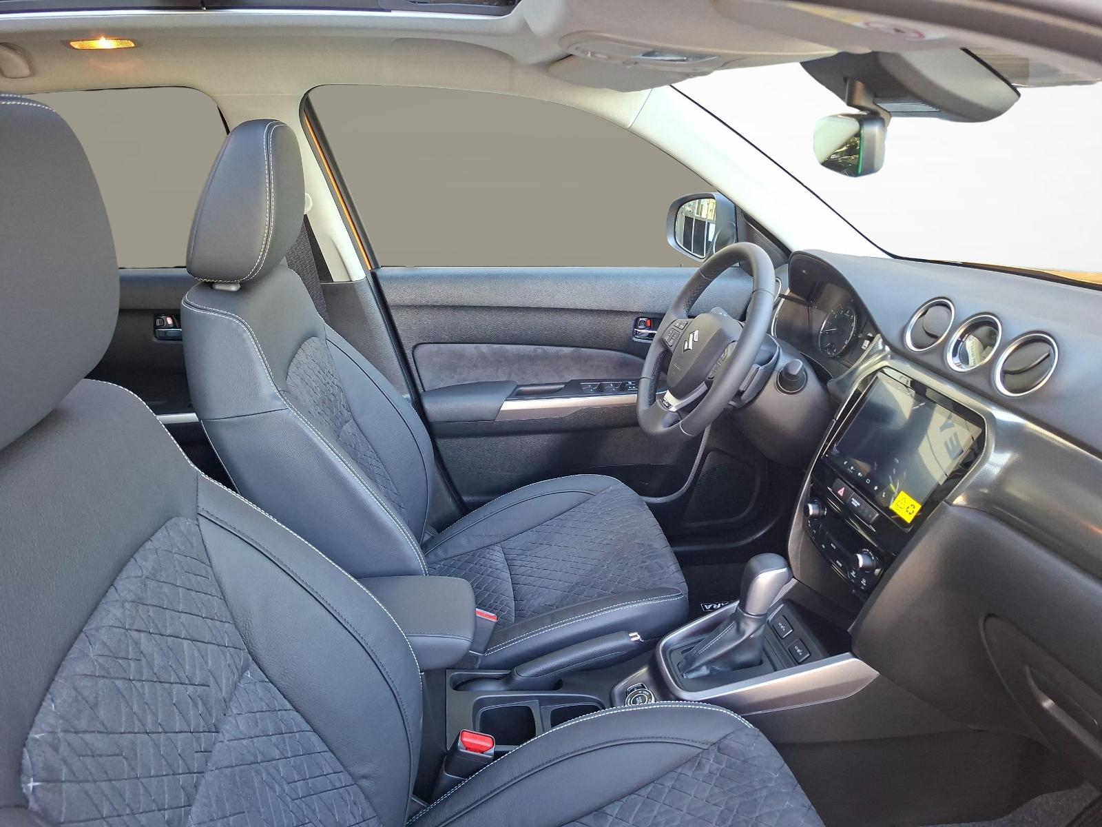 SUZUKI Vitara 1.4 T Piz Sulai Top Hybrid 4x4-image-9
