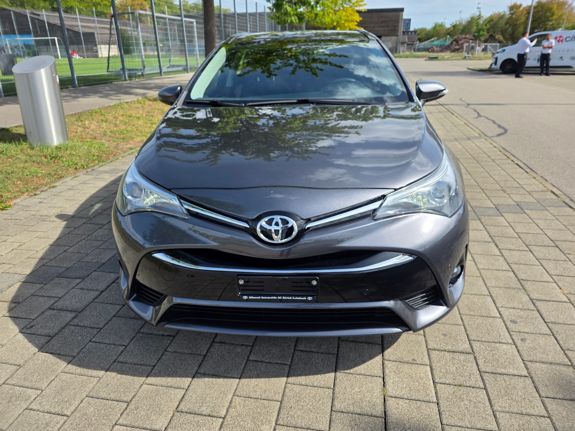 TOYOTA Avensis Touring Sports 1.8 Luna MultidriveS-image-15