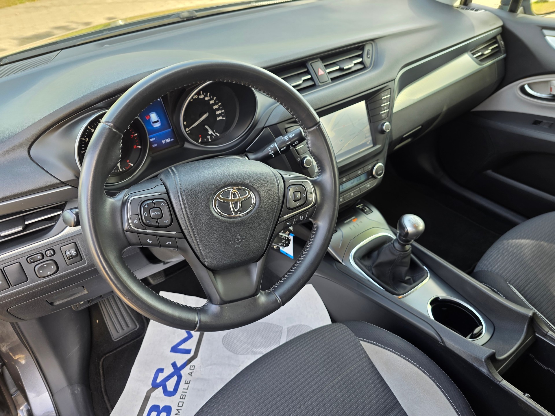 TOYOTA Avensis Touring Sports 1.8 Luna MultidriveS-image-20