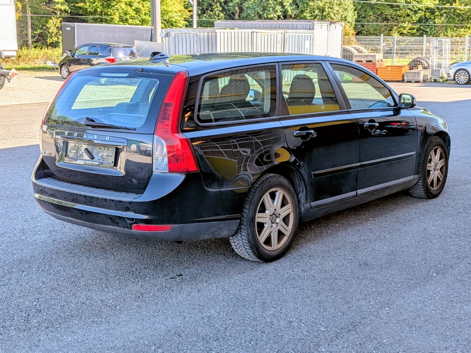 VOLVO V50 2.4-image-3