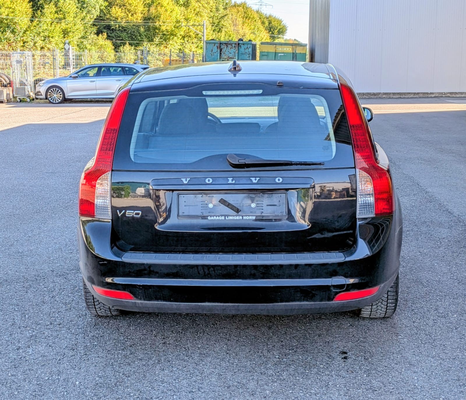 VOLVO V50 2.4-image-4