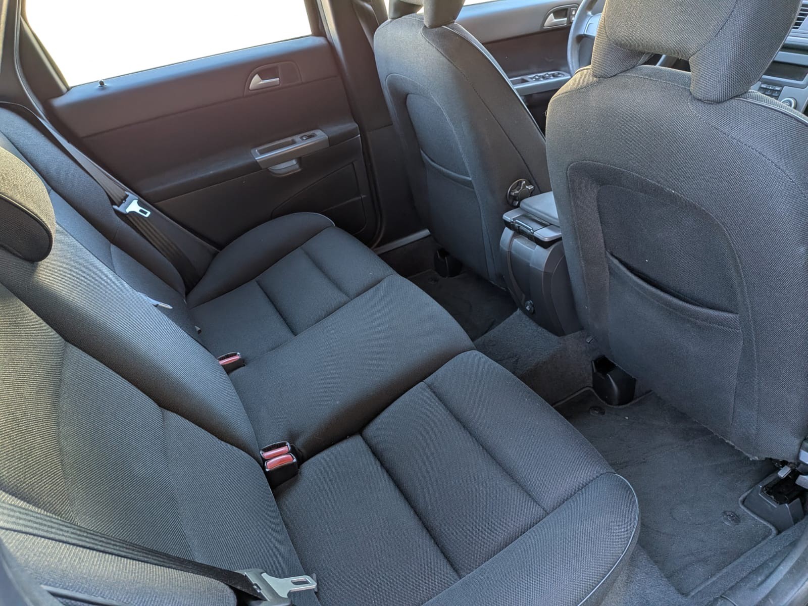 VOLVO V50 2.4-image-9