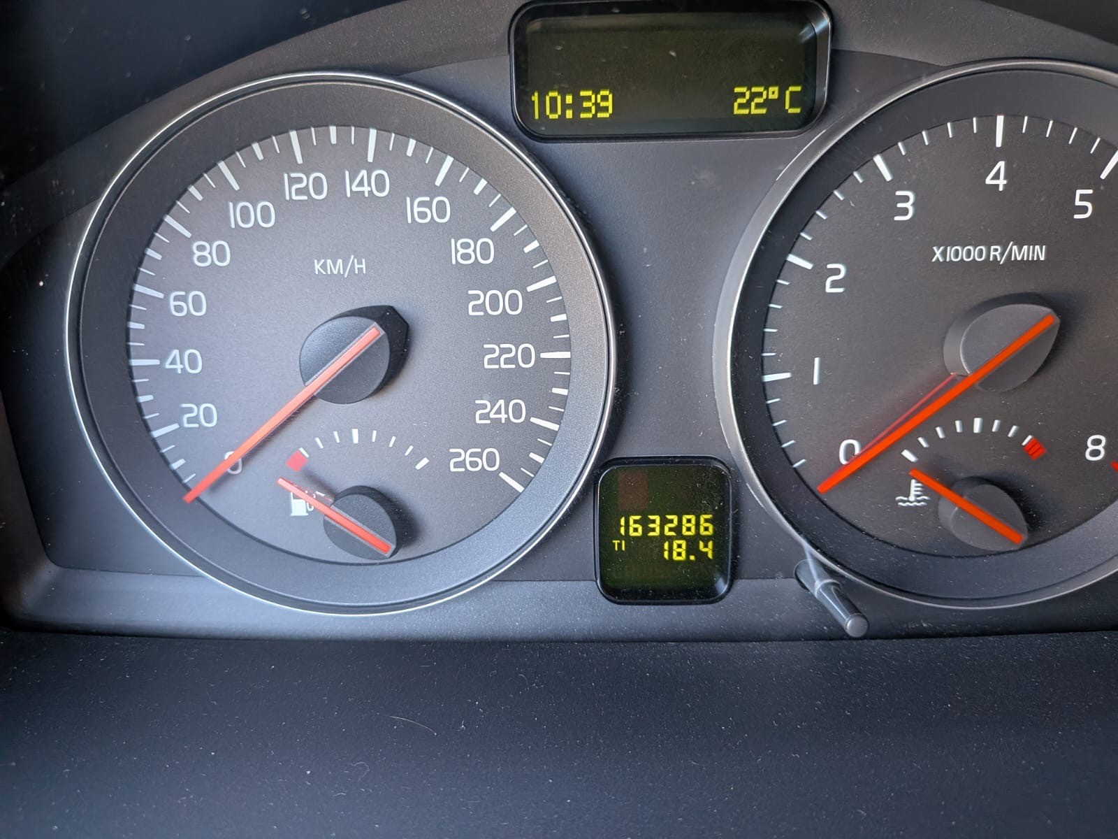 VOLVO V50 2.4-image-10