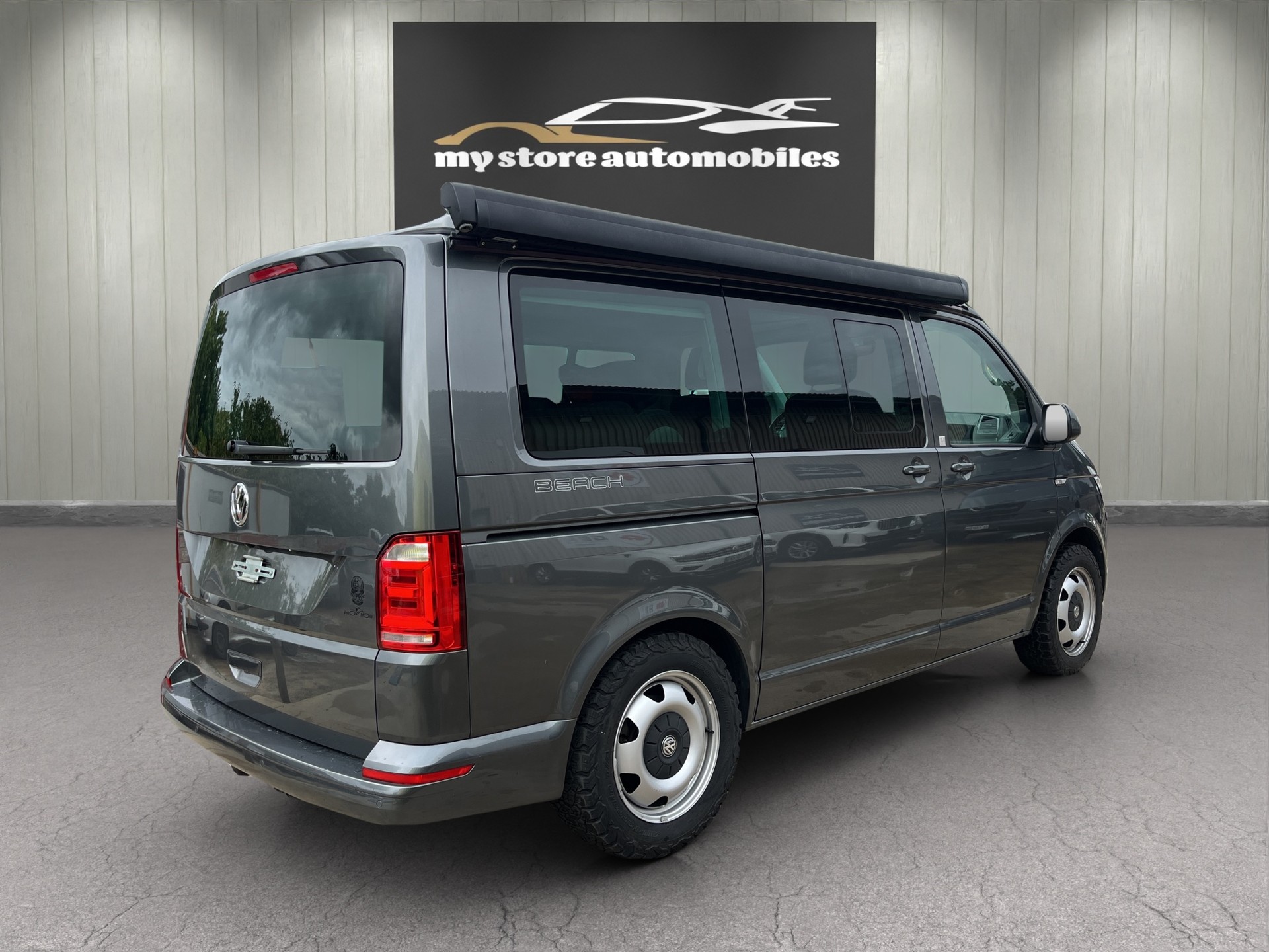 VW T6 California 2.0 TDI Beach Liberty 4Motion DSG 7 Places-image-7