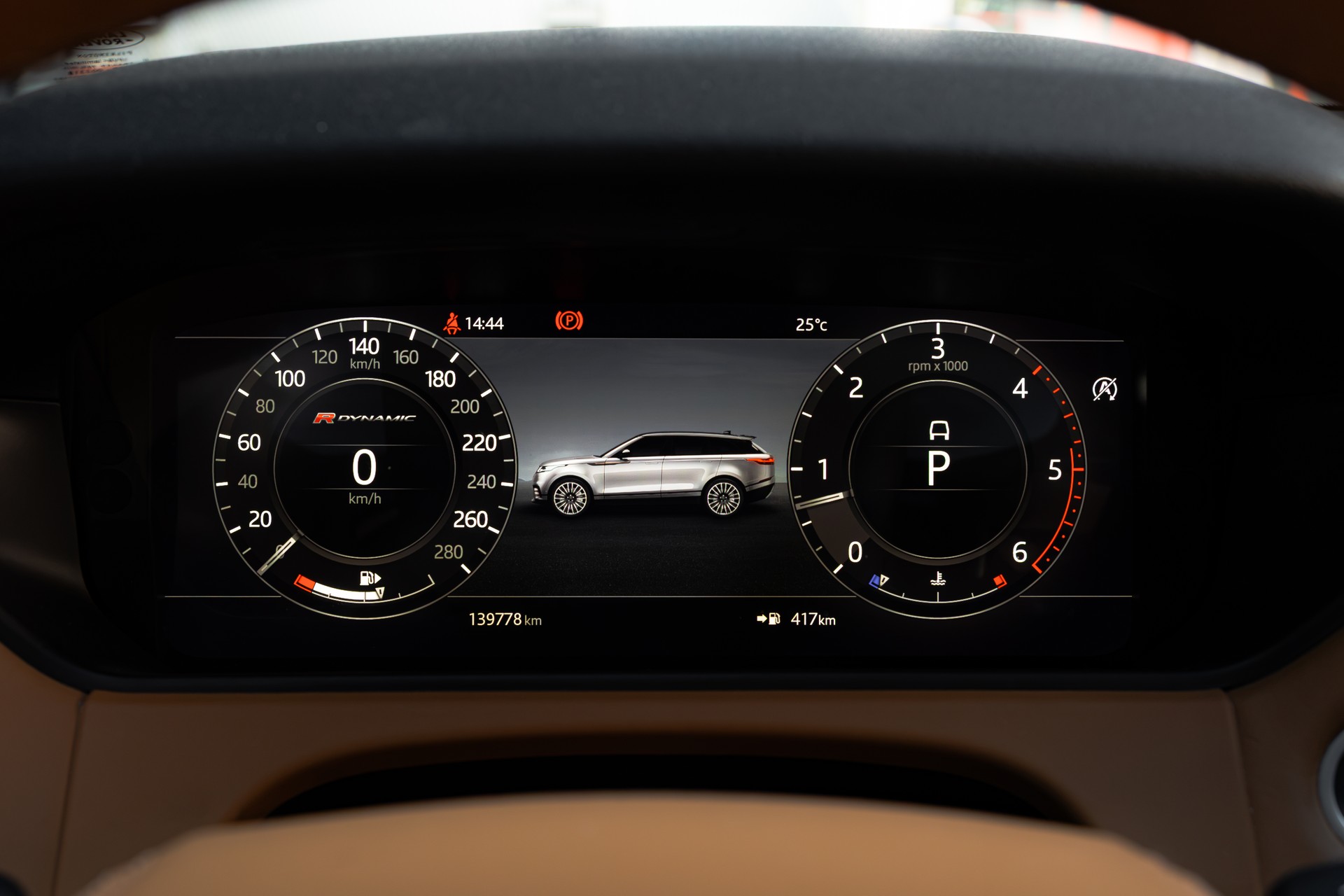 LAND ROVER Range Rover Velar R-Dynamic D 300 SE Automatic-image-6