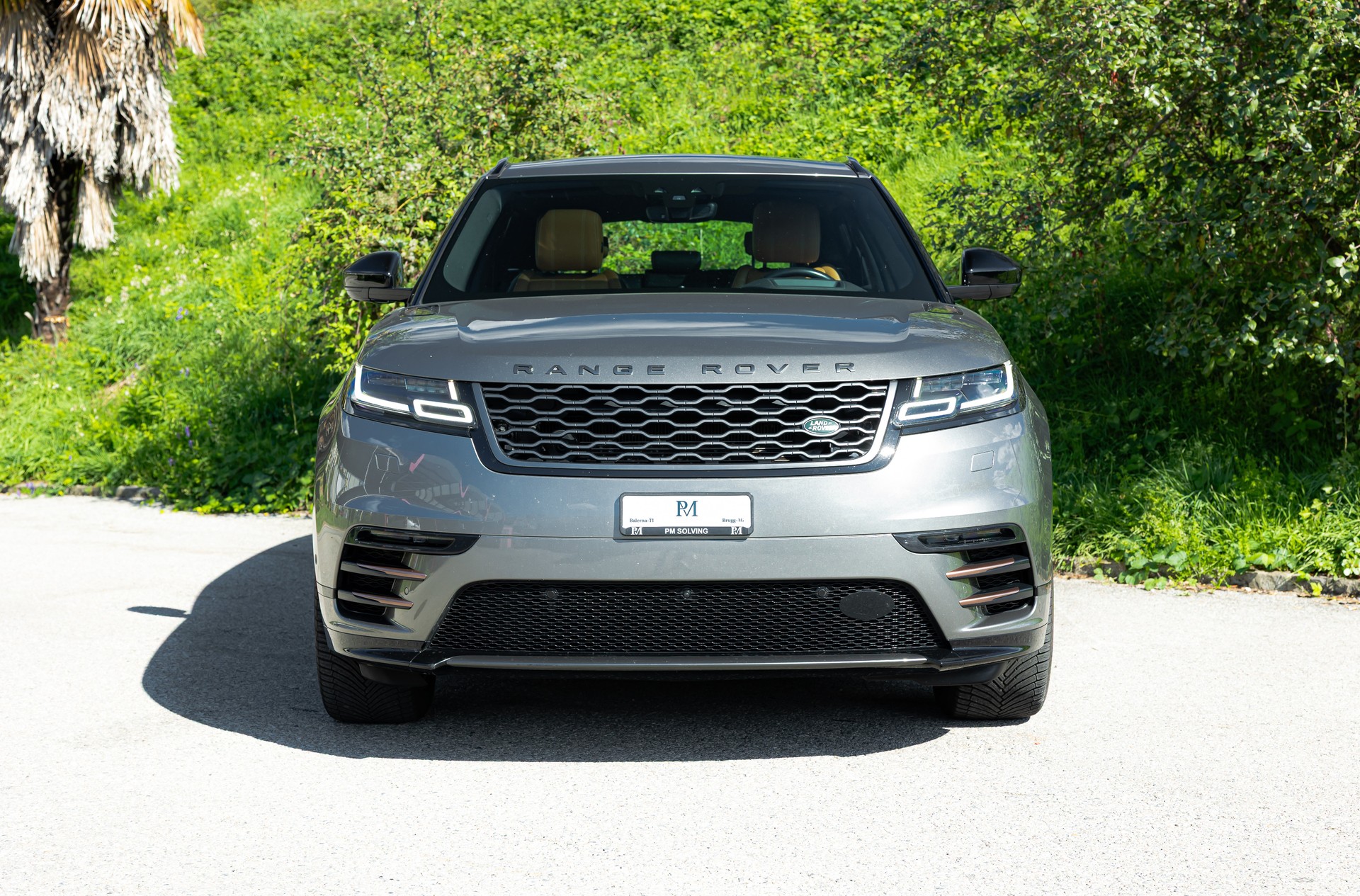 LAND ROVER Range Rover Velar R-Dynamic D 300 SE Automatic-image-1