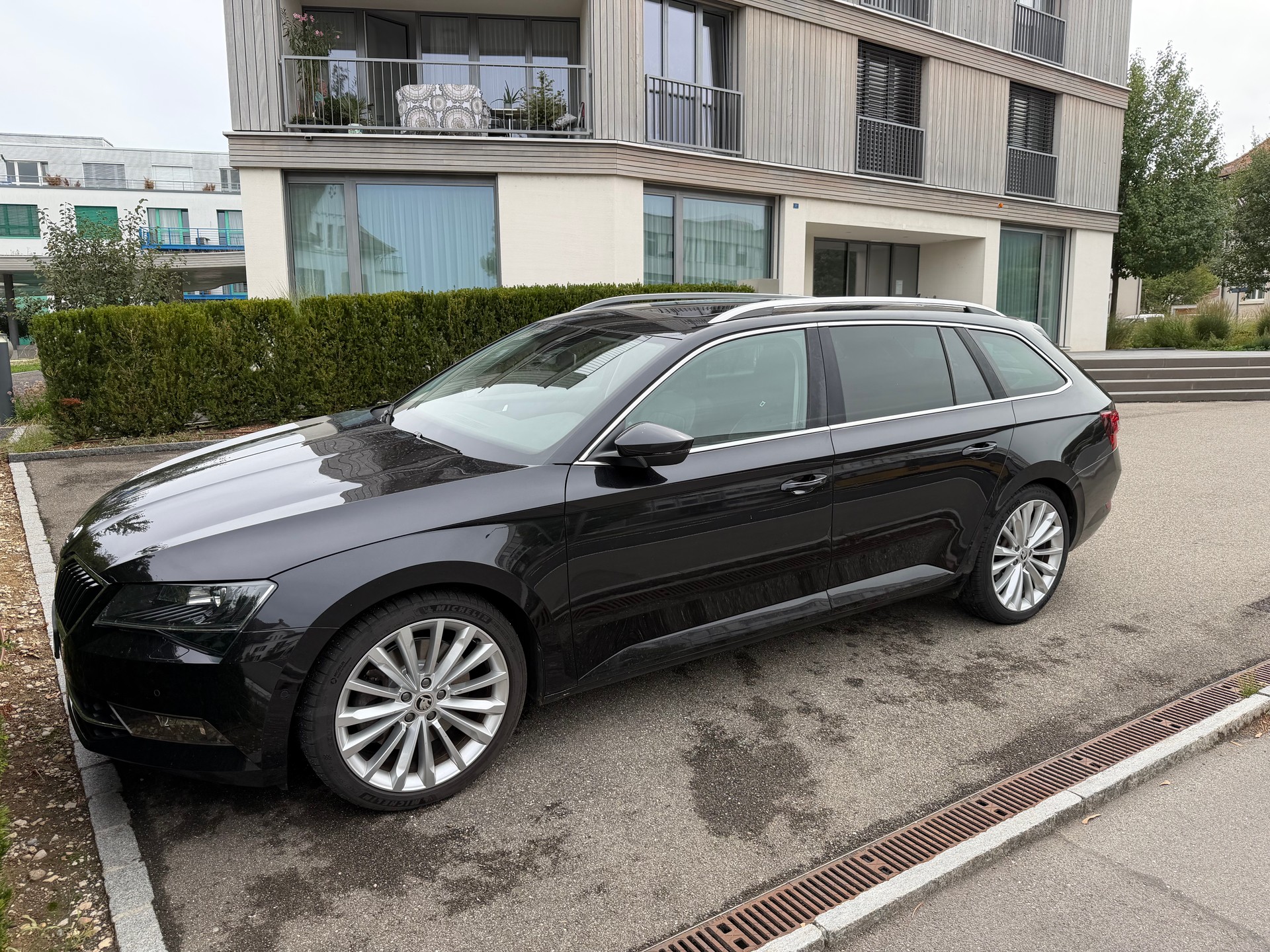 SKODA 2.0 TSI 280 Style 4x4 DSG-image-0