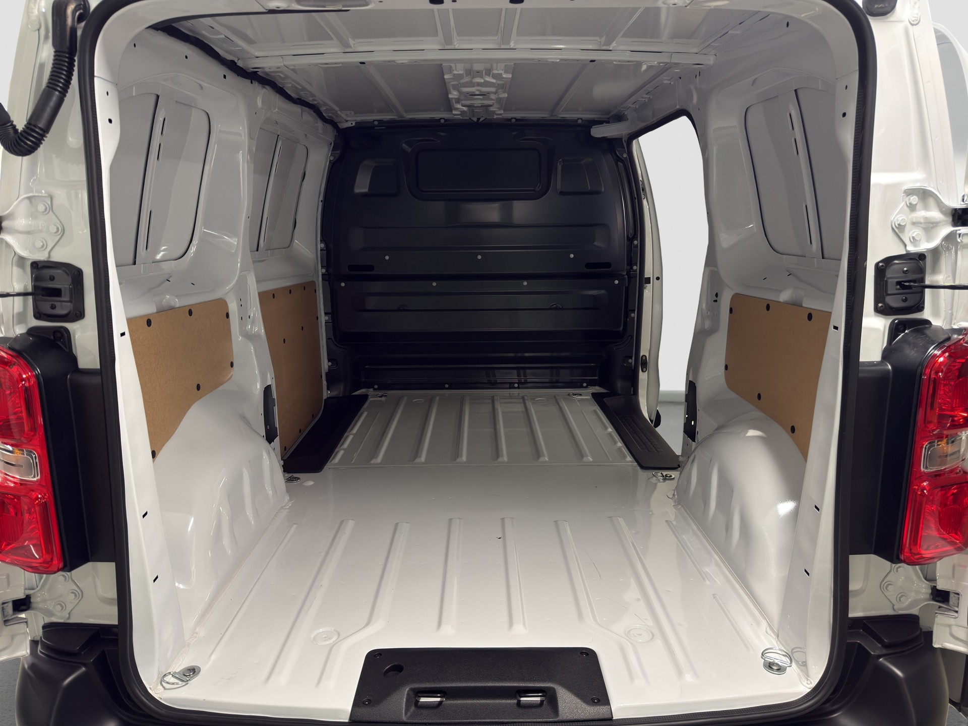 PEUGEOT Expert Kaw. Standard 2.2 BlueHDi 150 S/S-image-14
