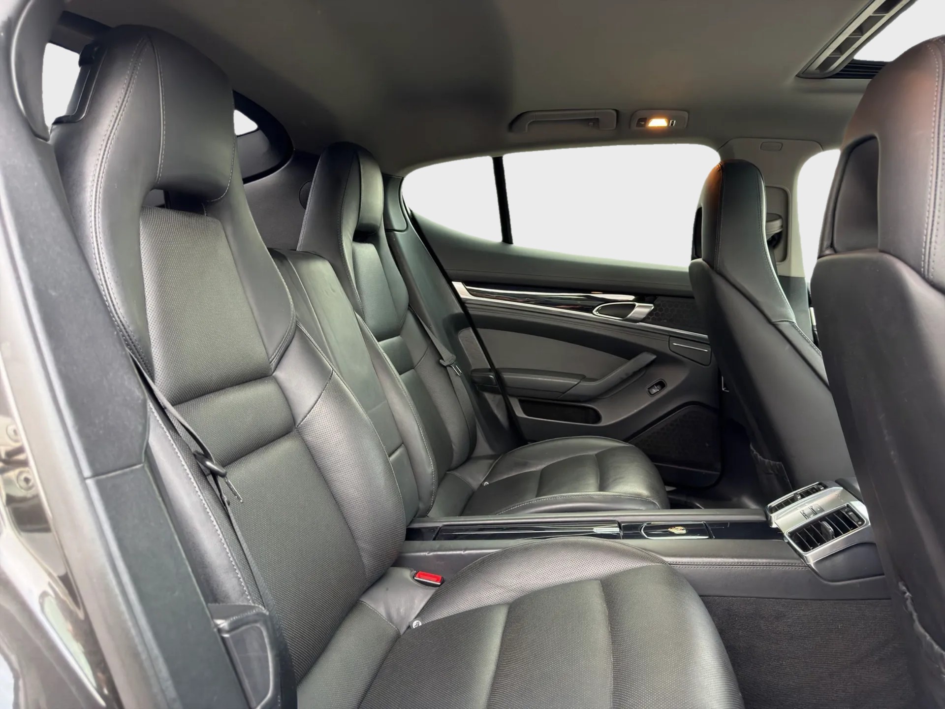 PORSCHE Panamera 3.6 PDK-image-21