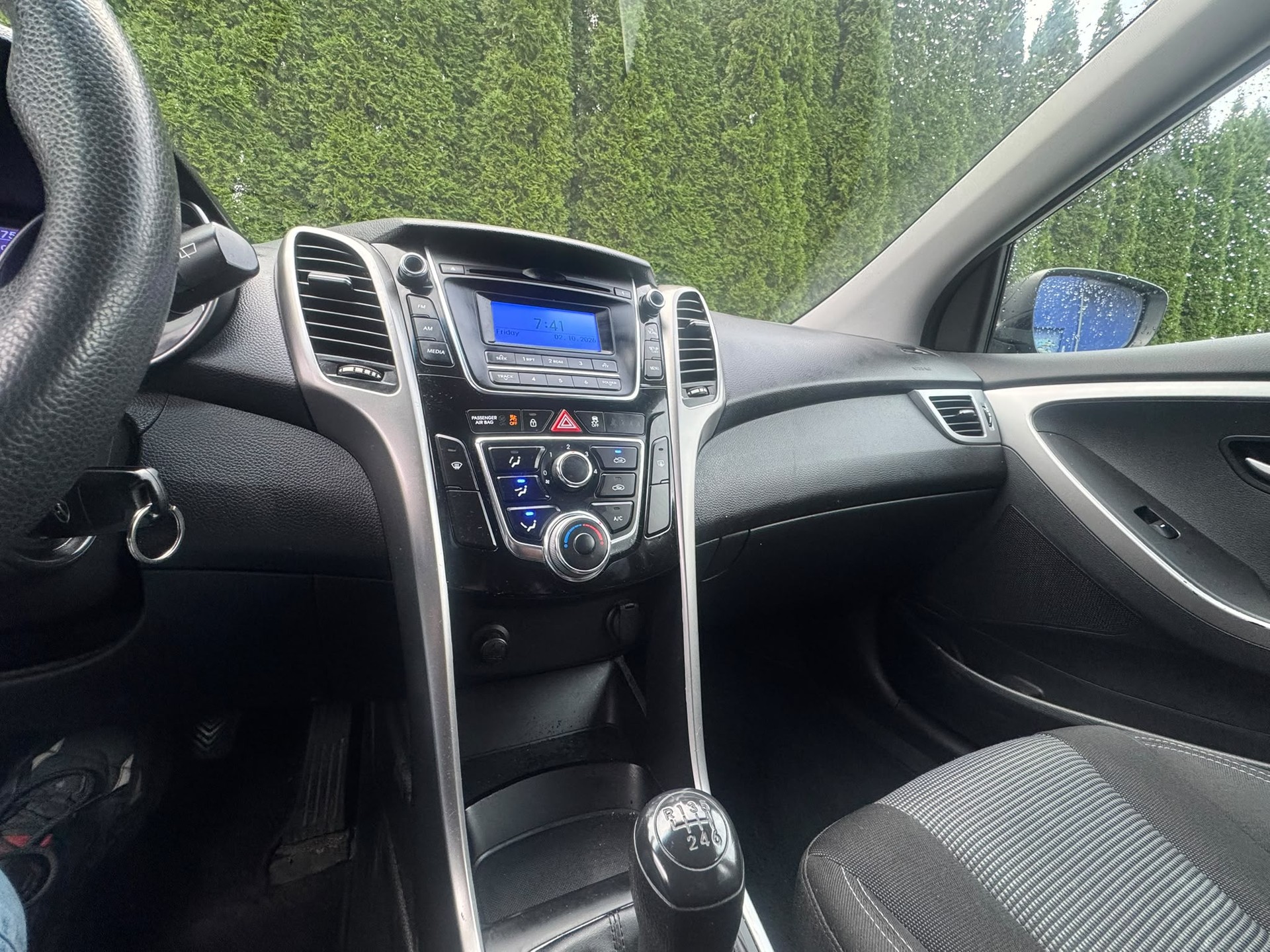 HYUNDAI i30 1.4 Comfort-image-11