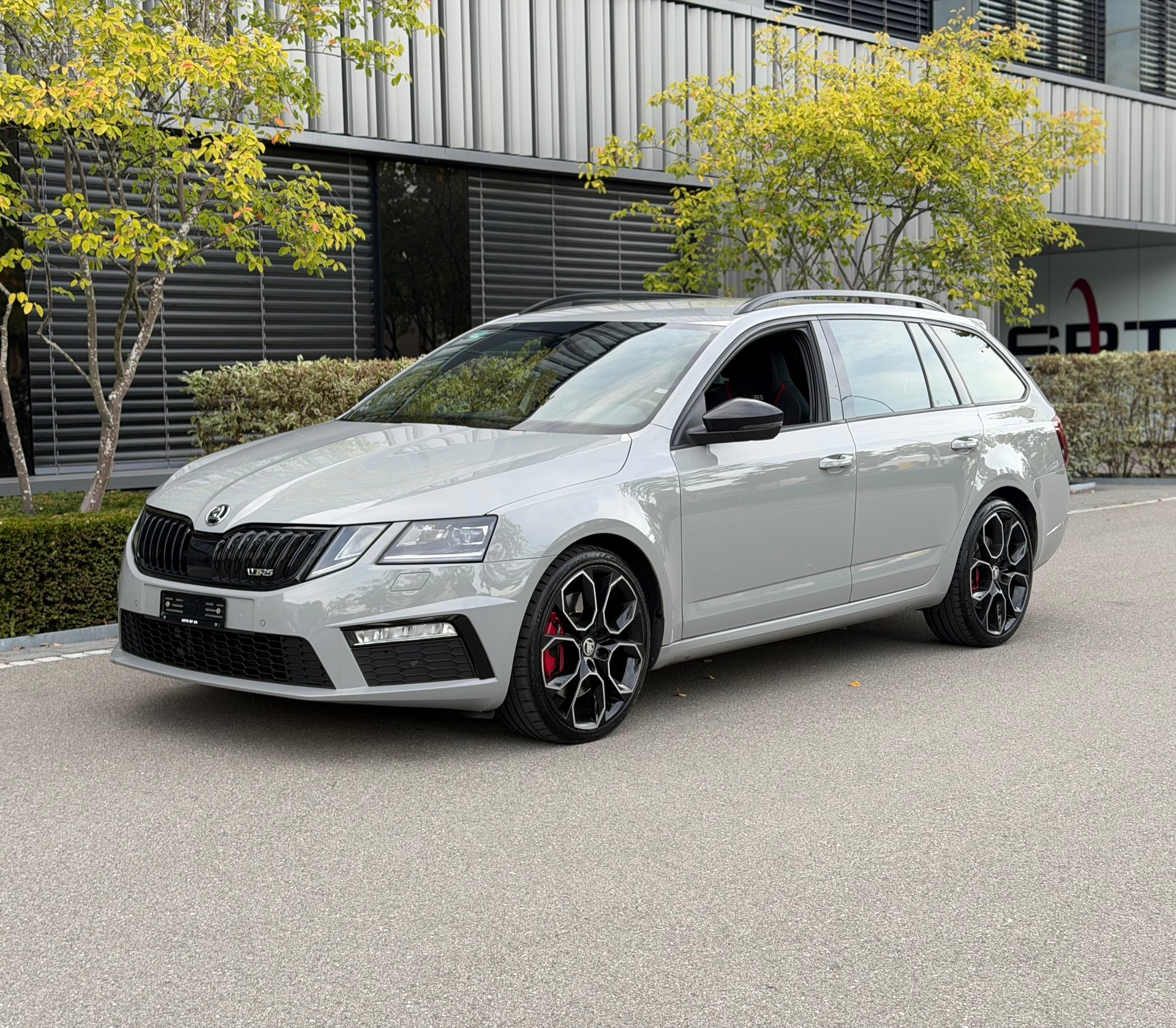 SKODA Octavia Combi 2.0 TSI RS DSG