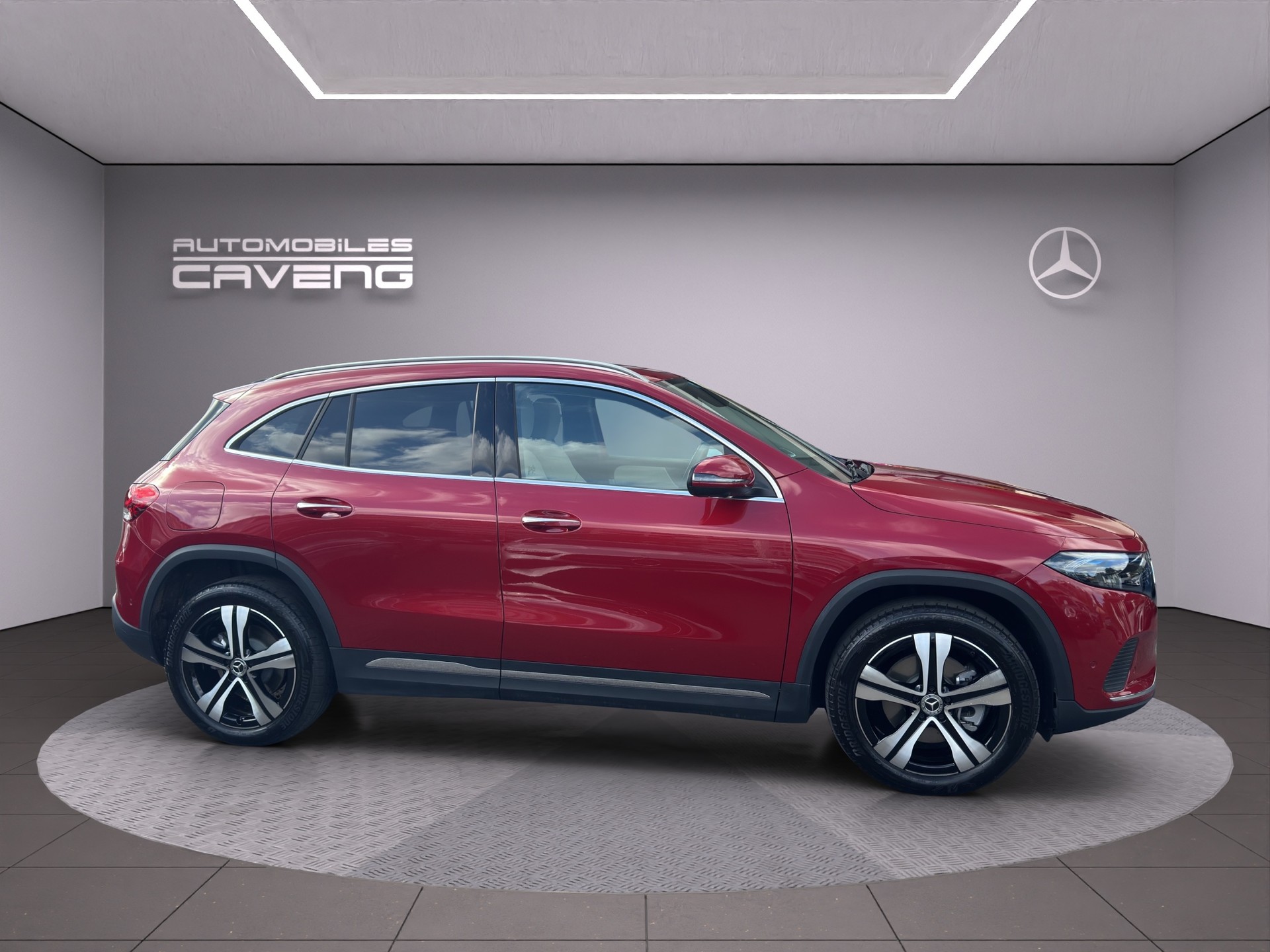 MERCEDES-BENZ EQA 350 4Matic Swiss Star-image-5