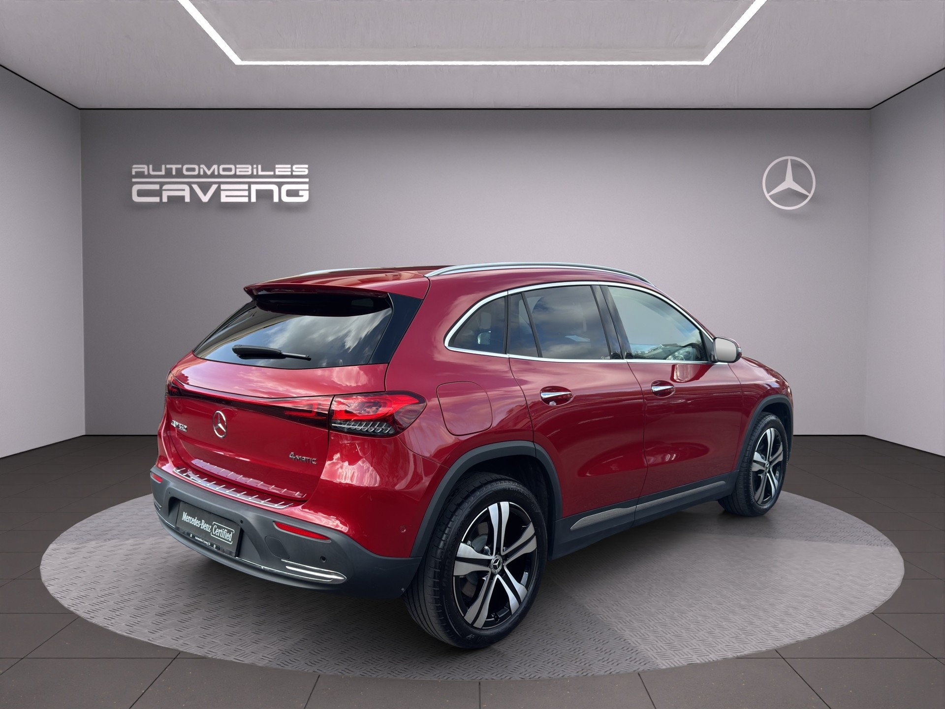 MERCEDES-BENZ EQA 350 4Matic Swiss Star-image-4