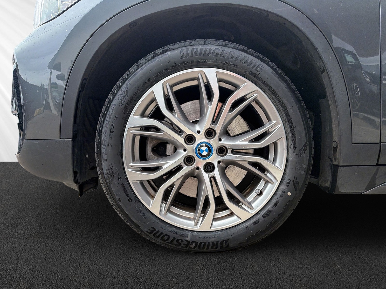BMW X1 xDrive 25e Sport Line Steptronic-image-8