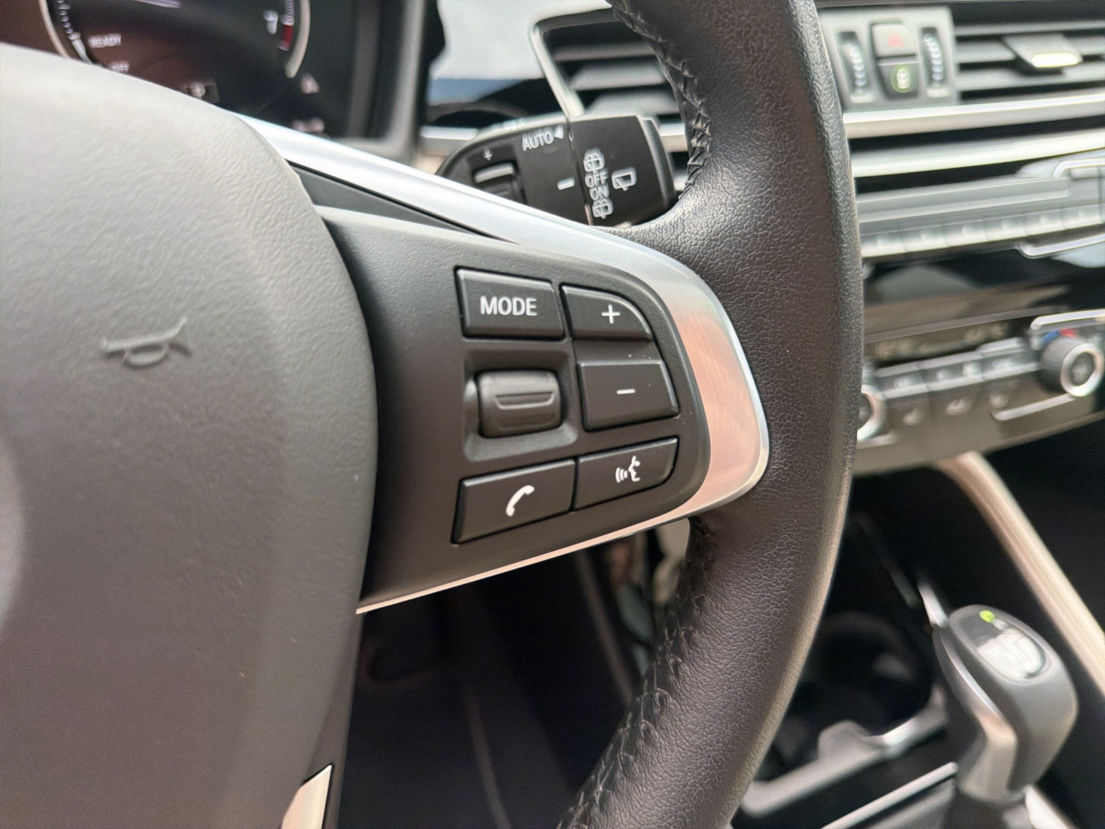 BMW X1 xDrive 25e Sport Line Steptronic-image-14