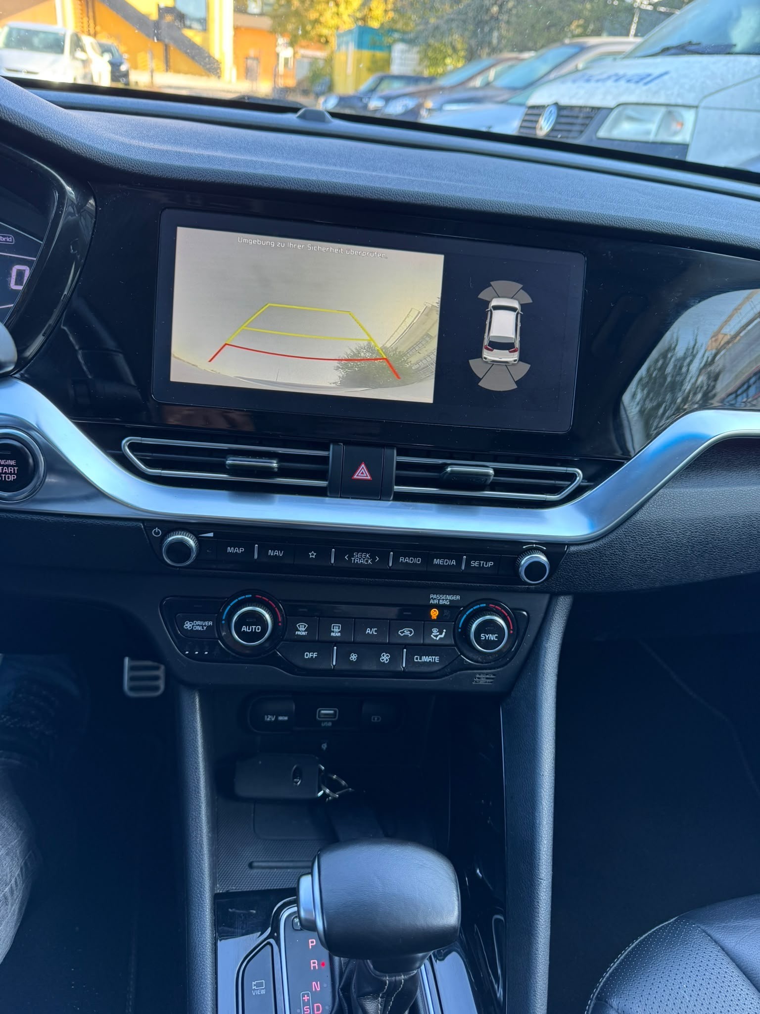 KIA Niro 1.6GDi Hybrid Power 25 DCT-image-12