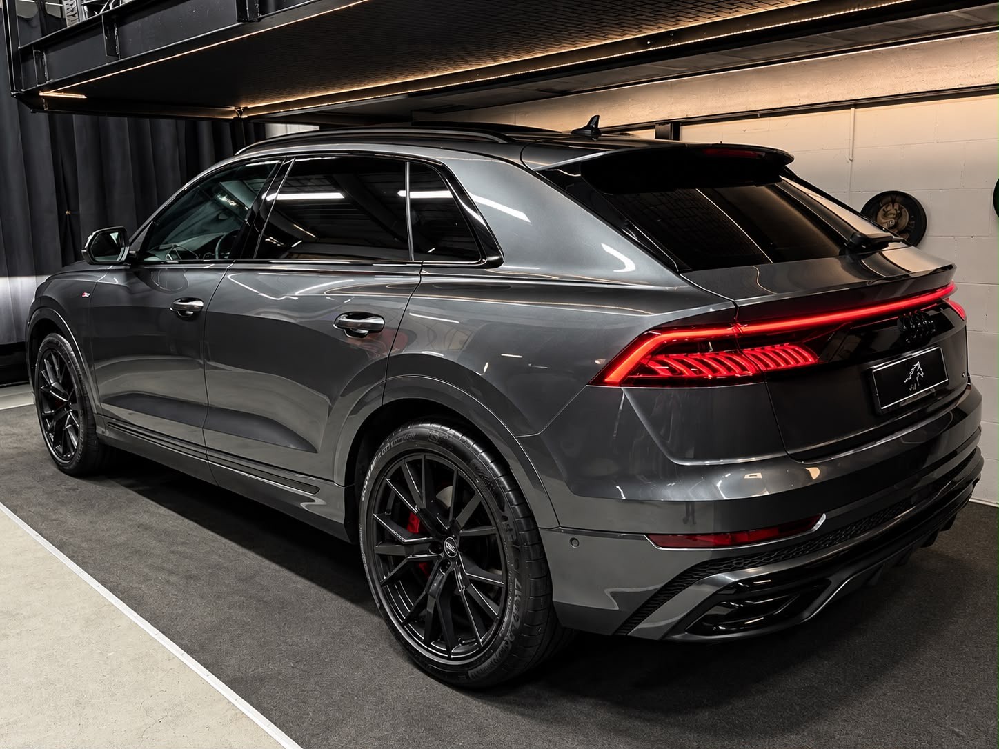 AUDI Q8 50 TDI quattro tiptronic| CH-Auto | Full Option |-image-2