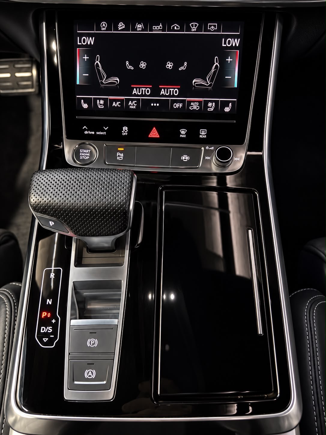 AUDI Q8 50 TDI quattro tiptronic| CH-Auto | Full Option |-image-21
