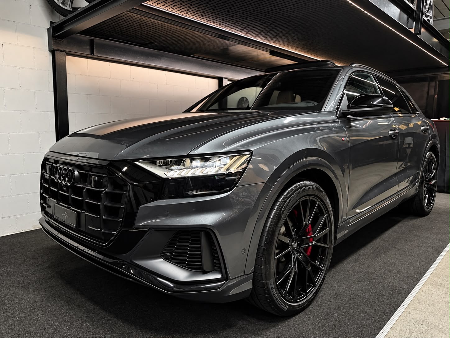 AUDI Q8 50 TDI quattro tiptronic| CH-Auto | Full Option |-image-1
