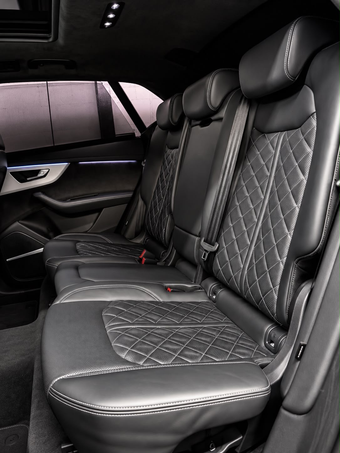 AUDI Q8 50 TDI quattro tiptronic| CH-Auto | Full Option |-image-12