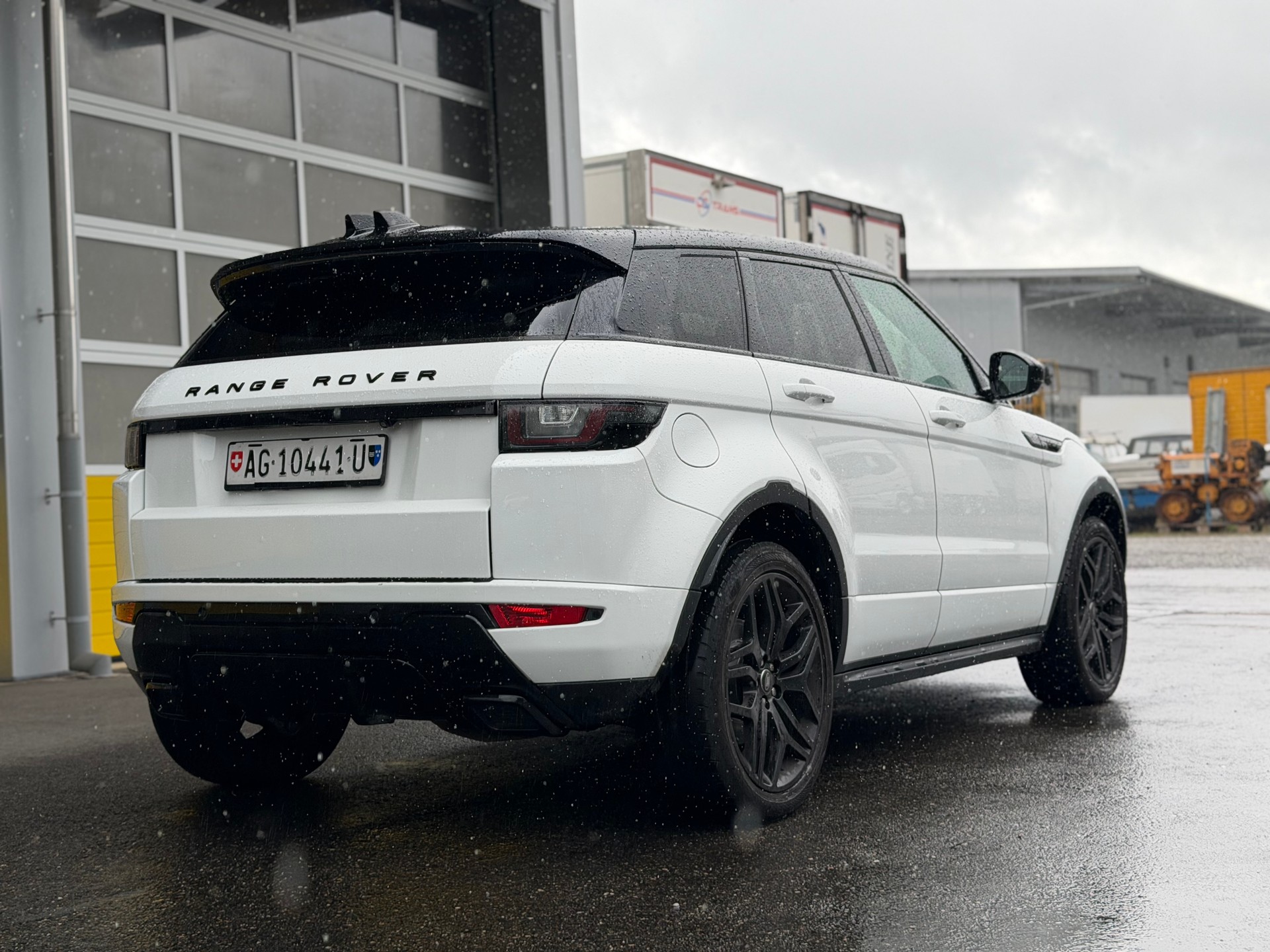 LAND ROVER Range Rover Evoque 2.0 Si4 HSE Dynamic AT9-image-5
