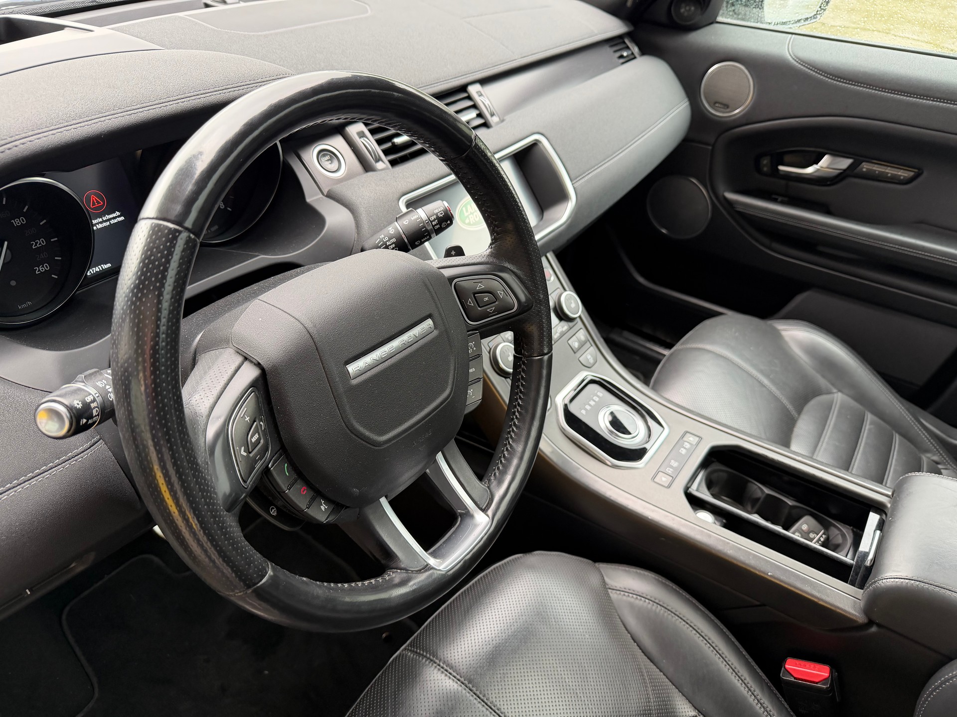 LAND ROVER Range Rover Evoque 2.0 Si4 HSE Dynamic AT9-image-7