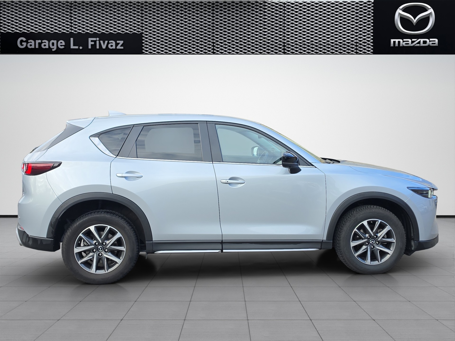 MAZDA CX-5 SKYACTIV-G 194 Newground AWD Automat-image-3