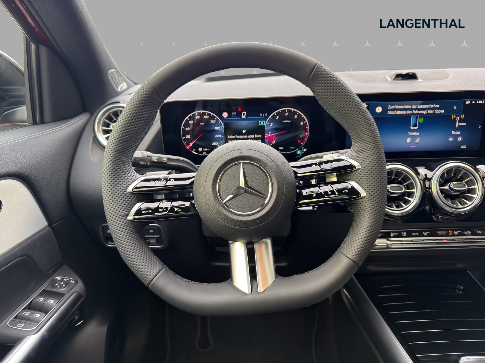 MERCEDES-BENZ GLA 250 4Matic 8G-DCT Swiss Star-image-9