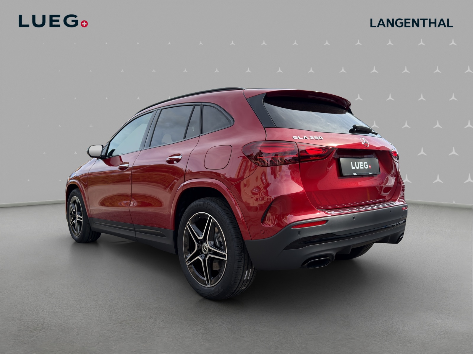 MERCEDES-BENZ GLA 250 4Matic 8G-DCT Swiss Star-image-2