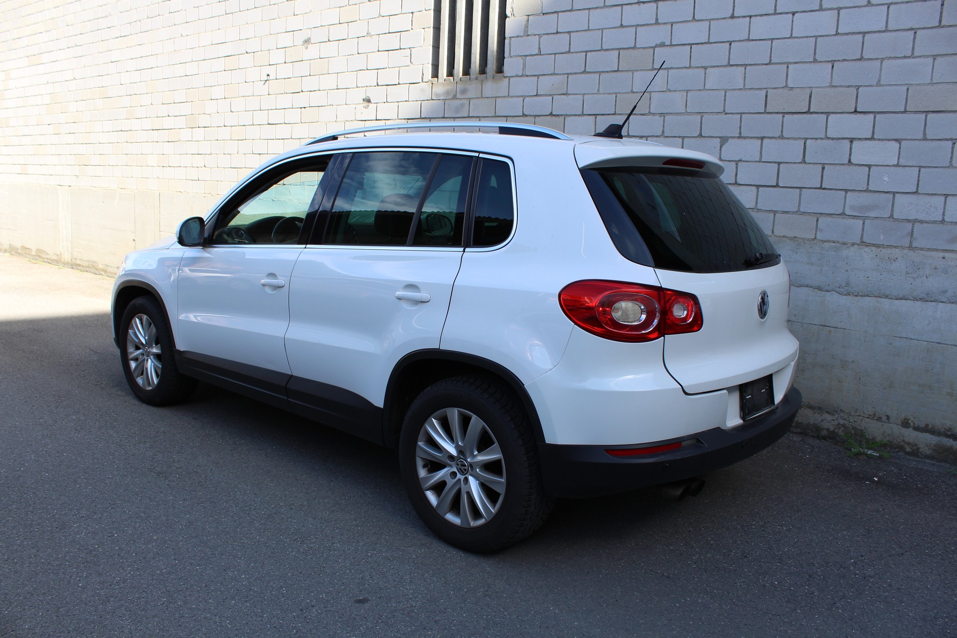 VW Tiguan 2.0 TSI Sport&Style DSG-image-4