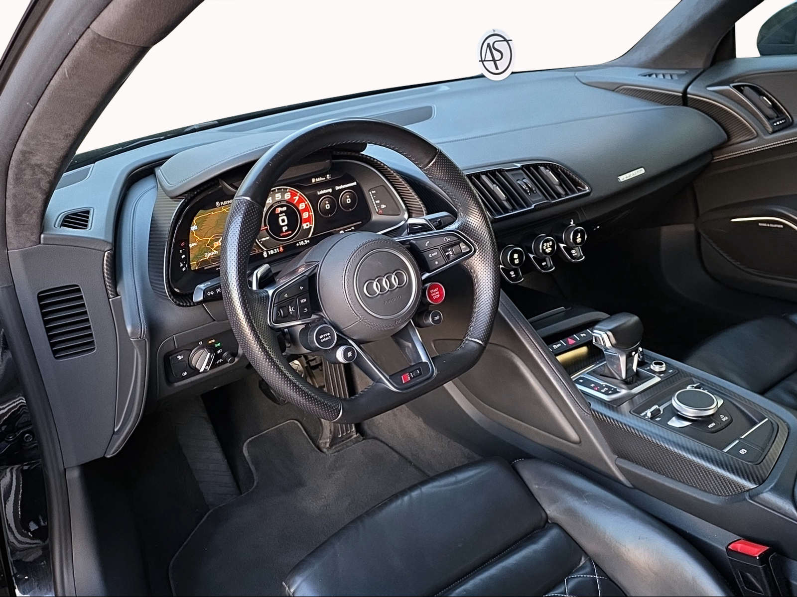 AUDI R8 Coupé 5.2 S-Tronic-image-9