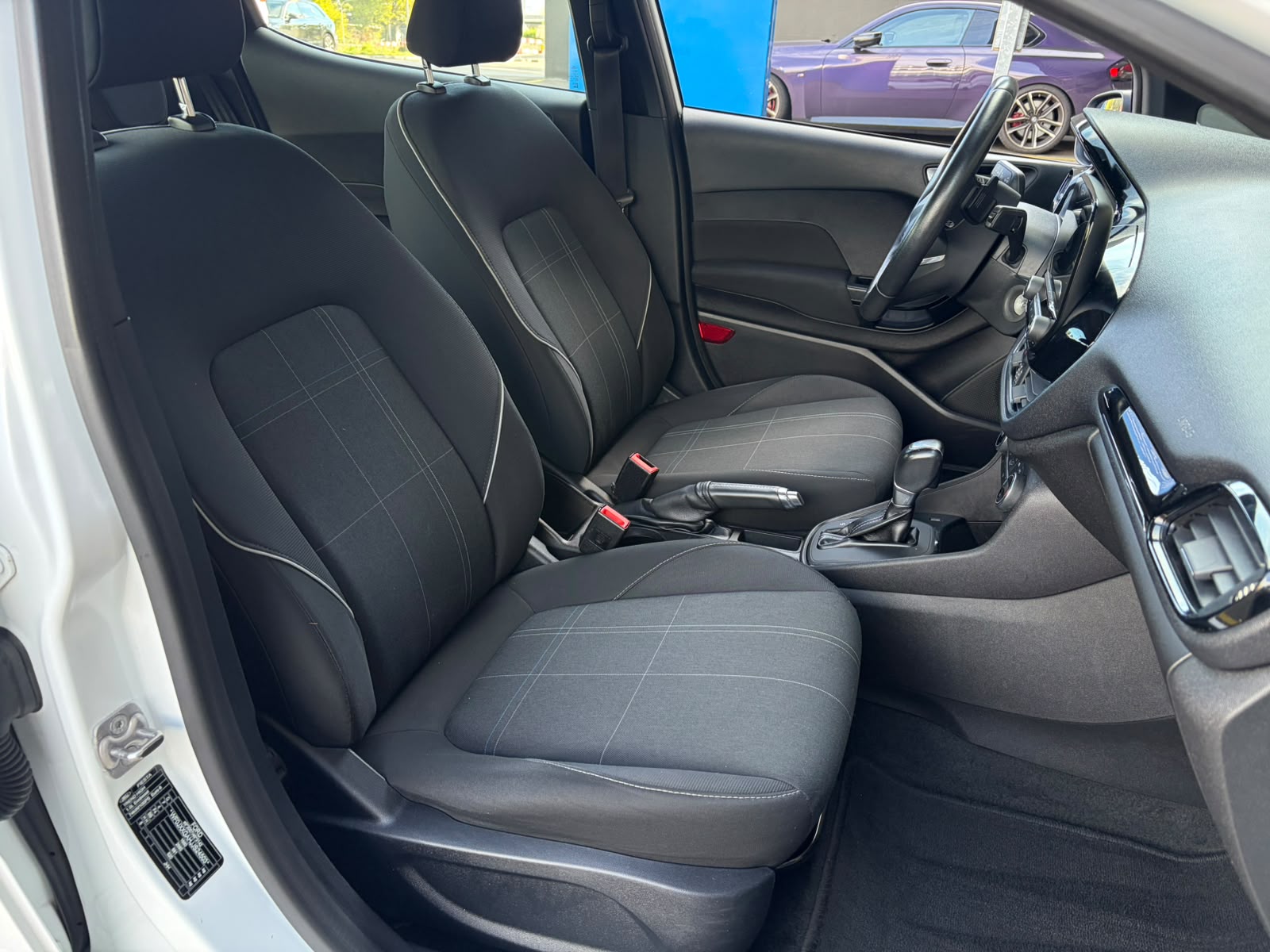 FORD Fiesta 1.0 SCTi Trend Automat-image-13
