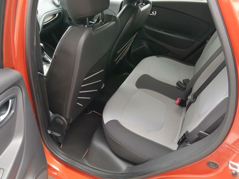 RENAULT Captur 1.2 T 16V Privilège EDC-image-6