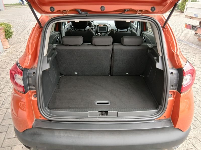 RENAULT Captur 1.2 T 16V Privilège EDC-image-7