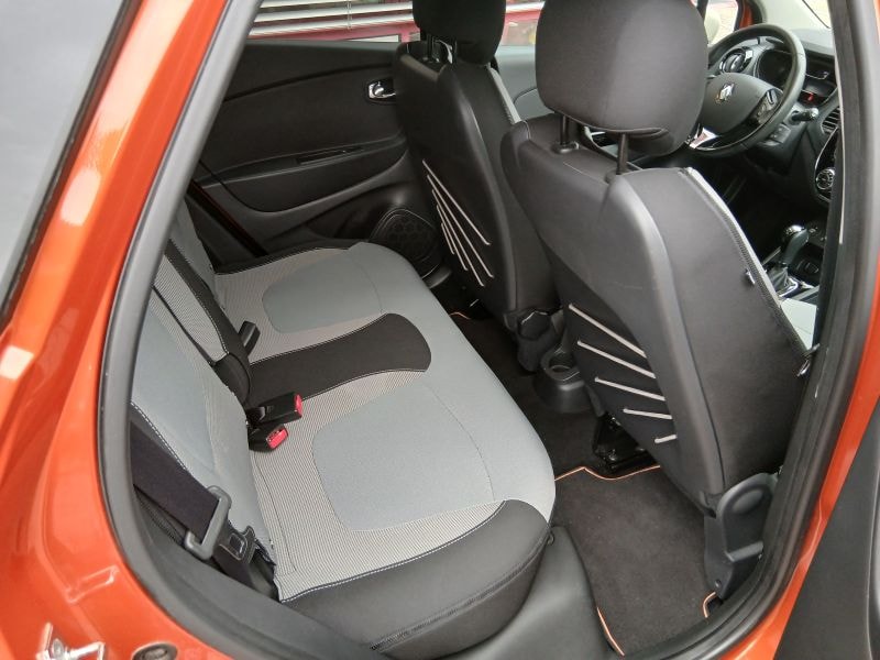 RENAULT Captur 1.2 T 16V Privilège EDC-image-8