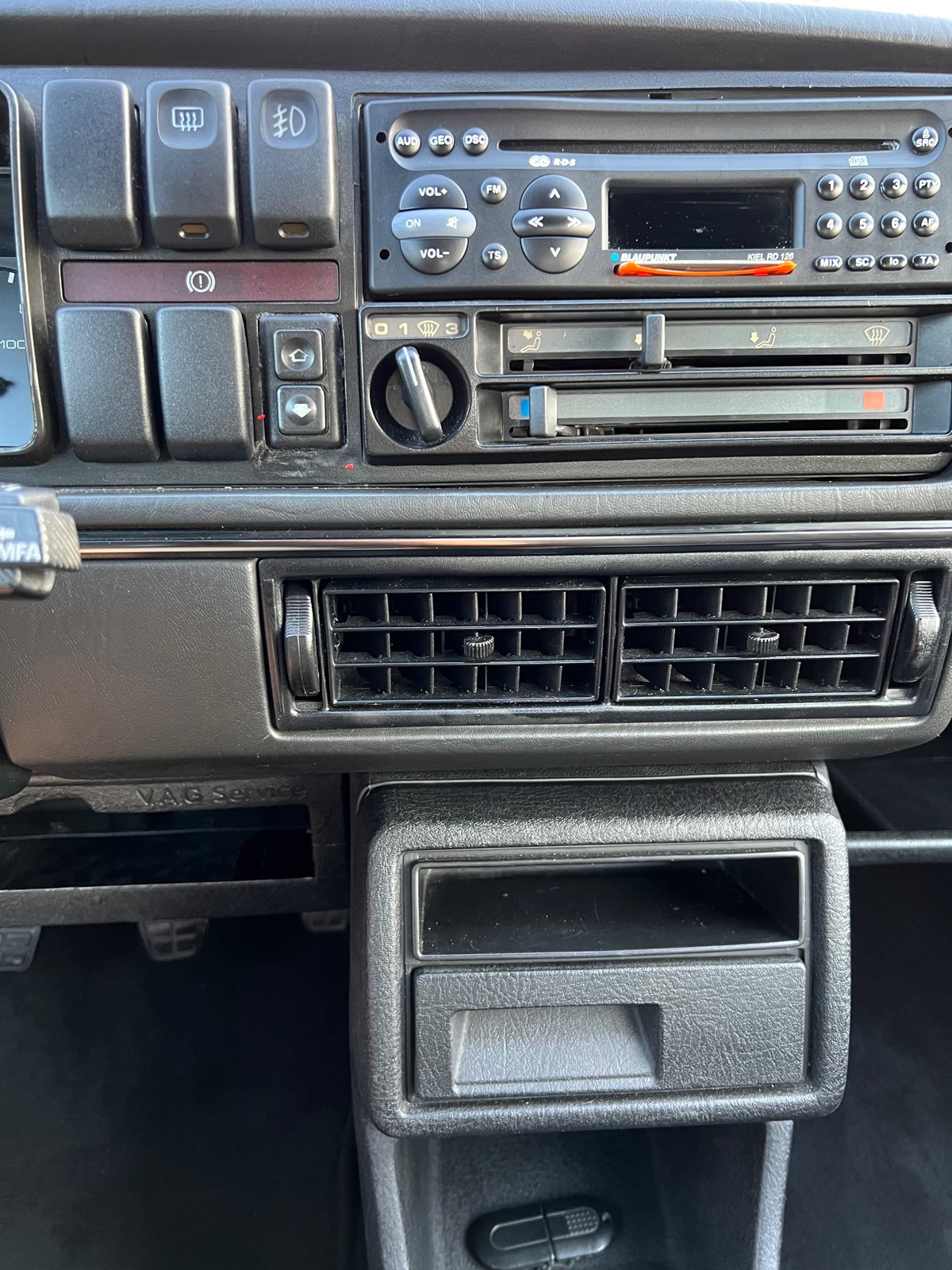 VW Golf 1800 GTI 16V VETERAN-image-29