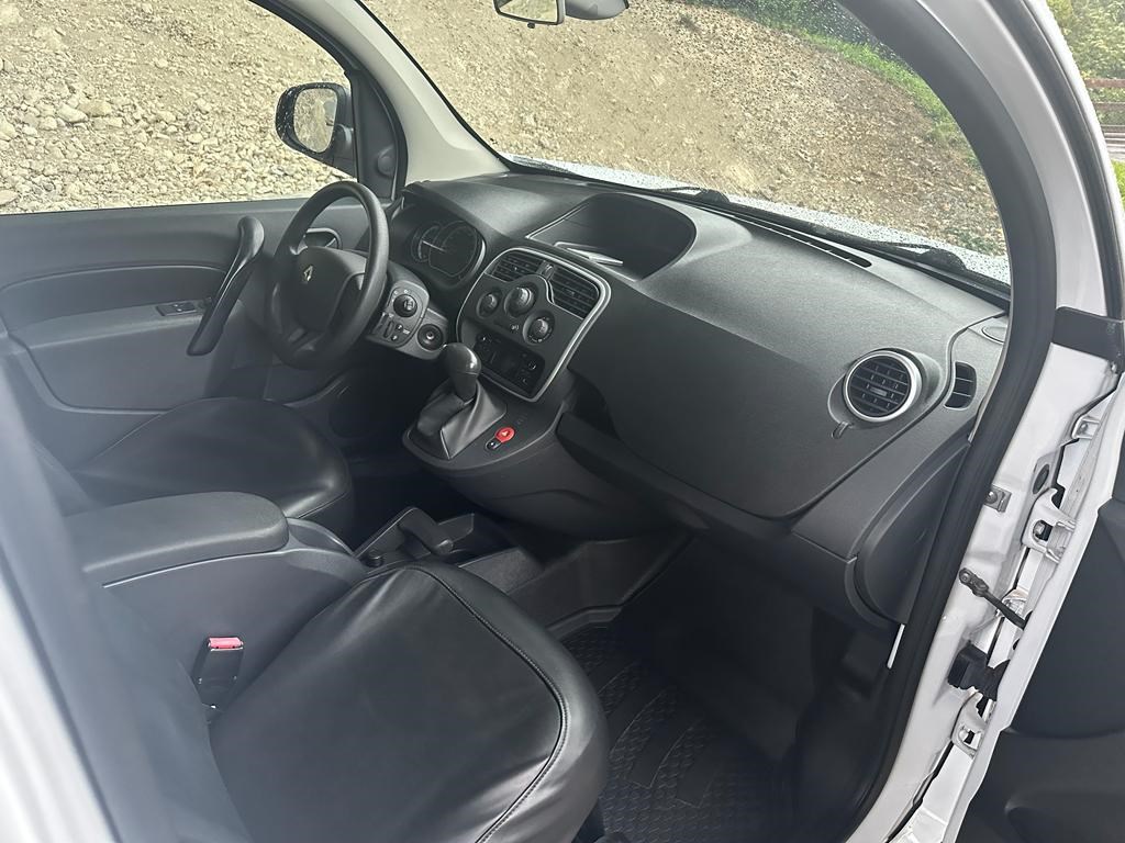RENAULT Kangoo Z.E. Access-image-6