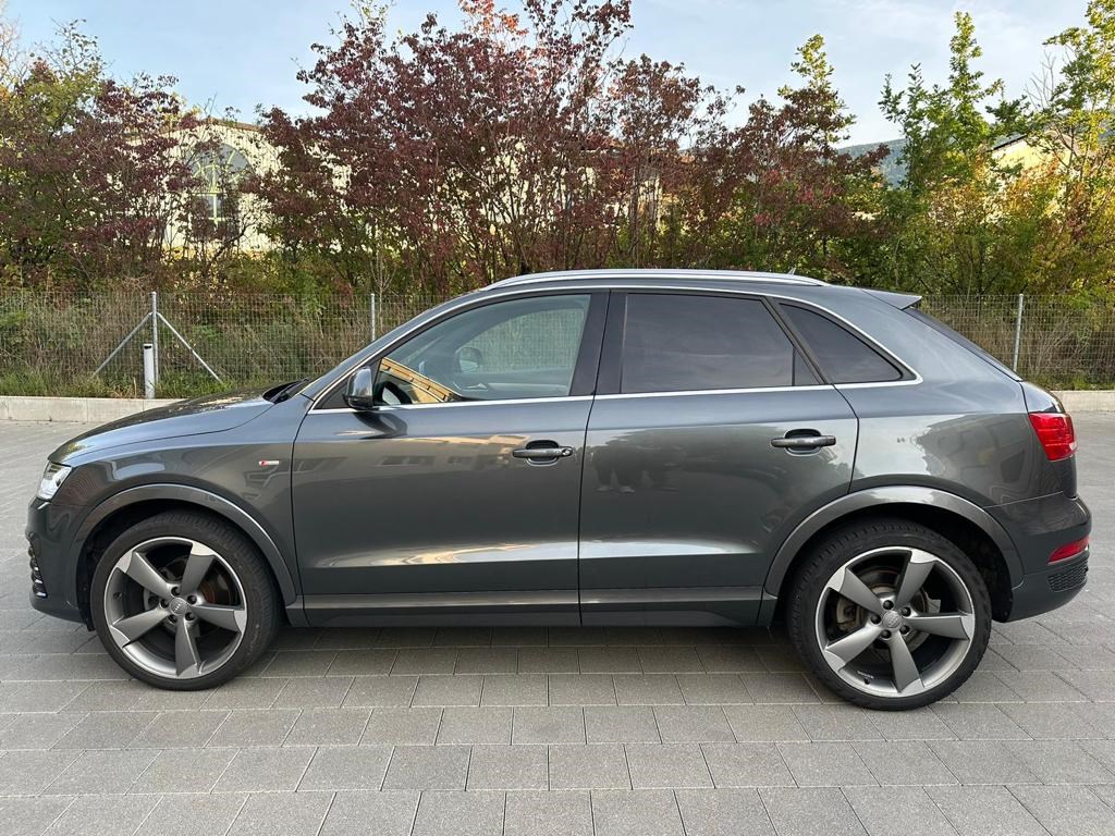 AUDI Q3 2.0 TDI sport quattro S-tronic-image-8