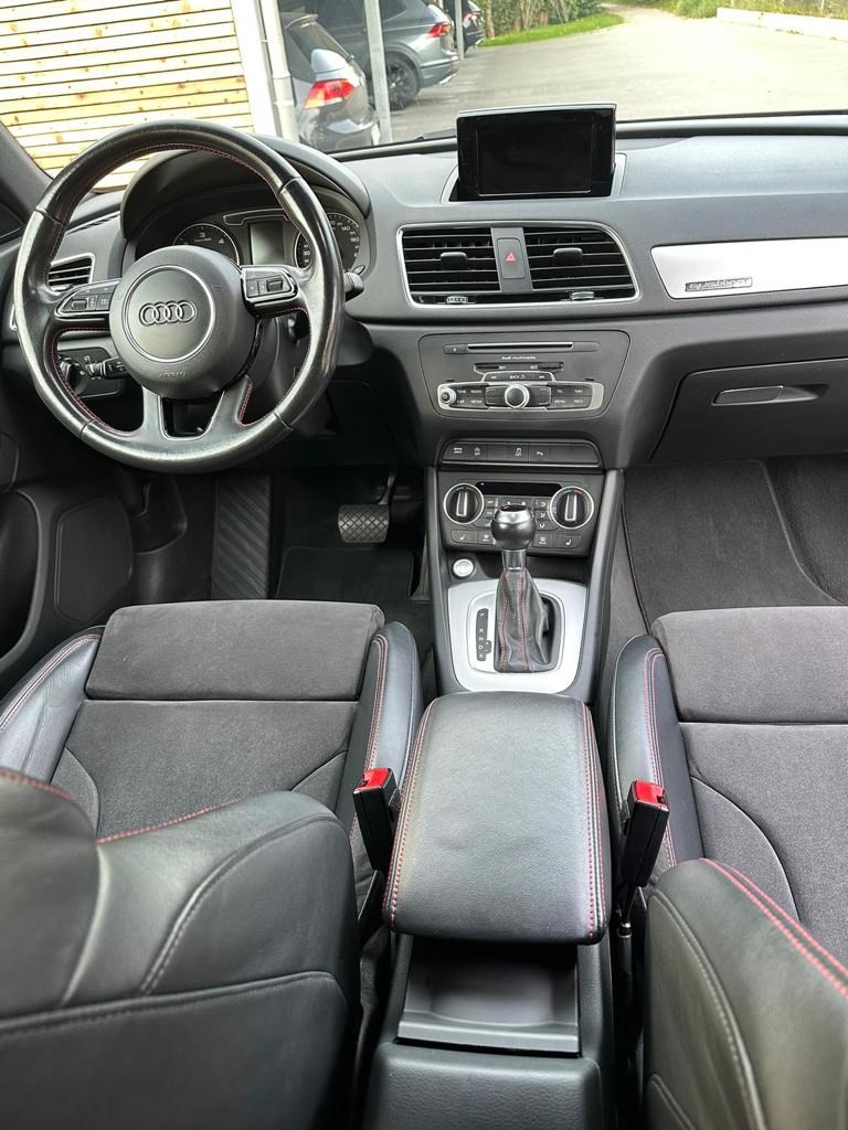 AUDI Q3 2.0 TDI sport quattro S-tronic-image-12