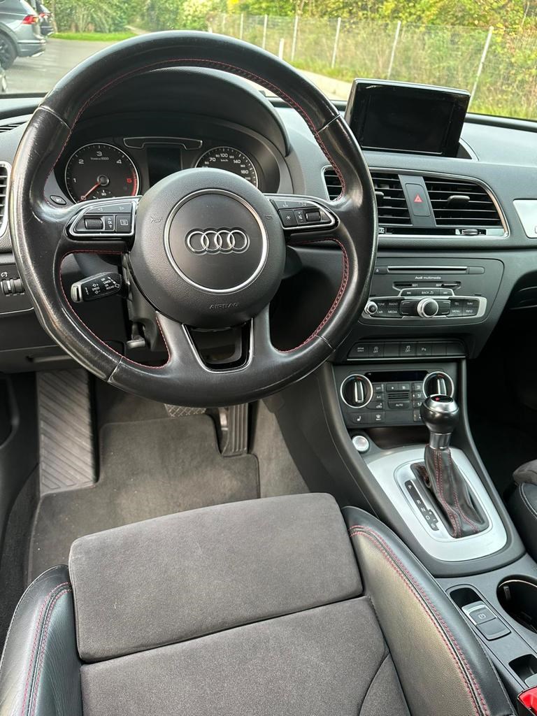 AUDI Q3 2.0 TDI sport quattro S-tronic-image-15