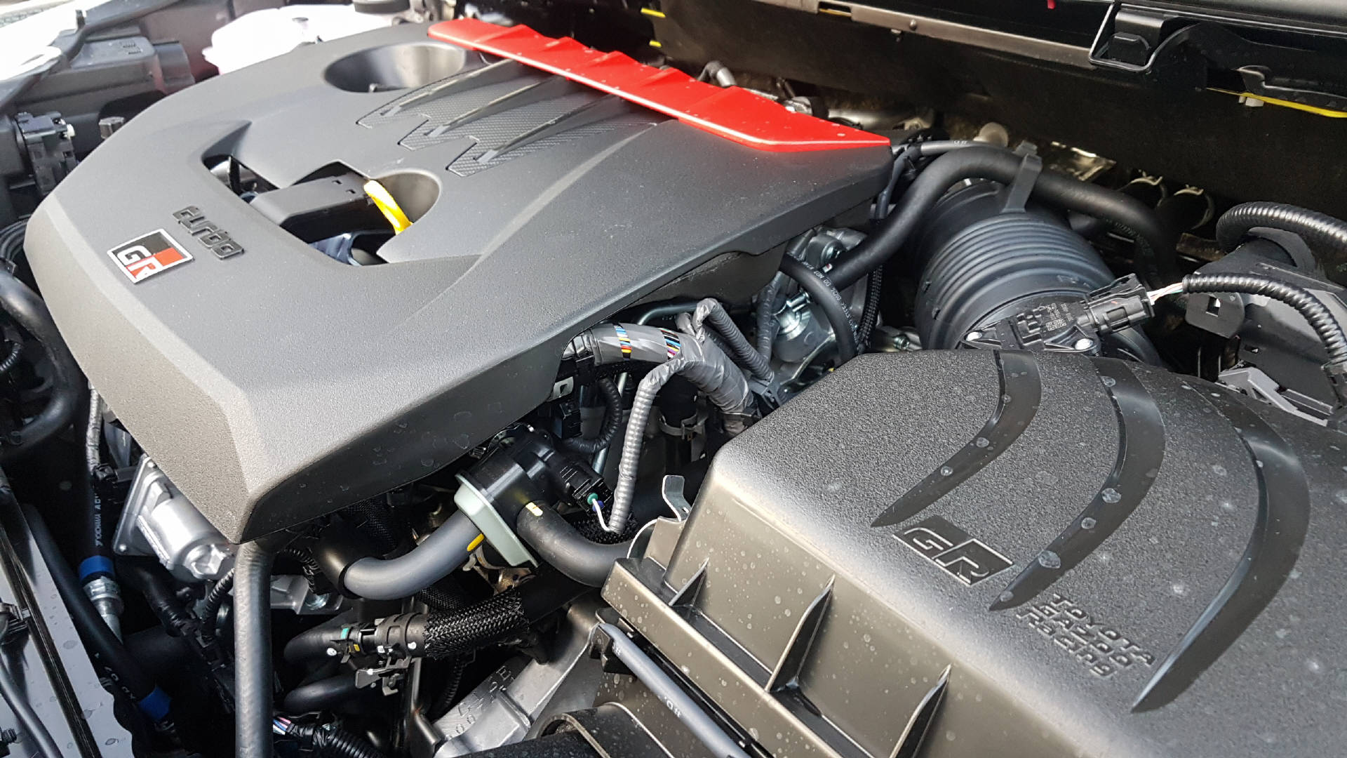 TOYOTA GR Yaris 1.6 Turbo Sport 4x4 - Circuit-image-15