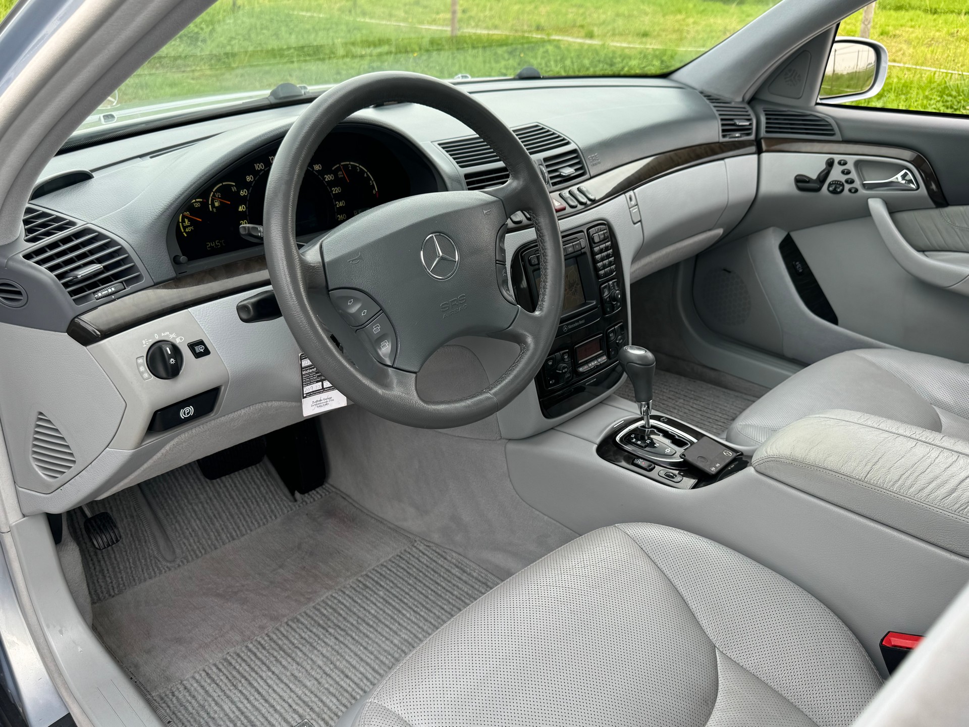 MERCEDES-BENZ S 320 L-image-5