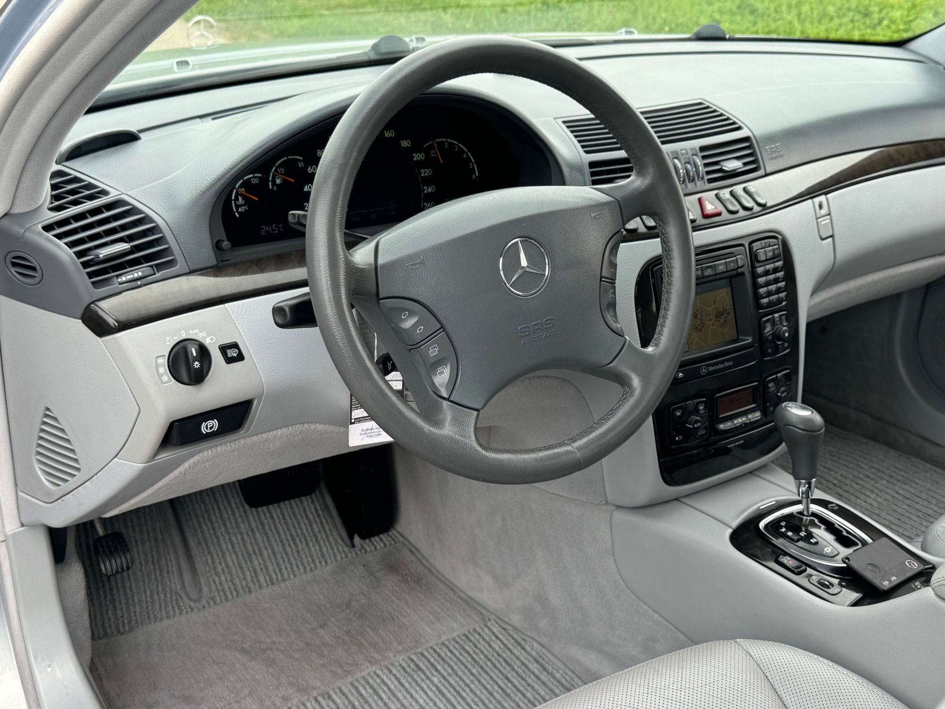 MERCEDES-BENZ S 320 L-image-6