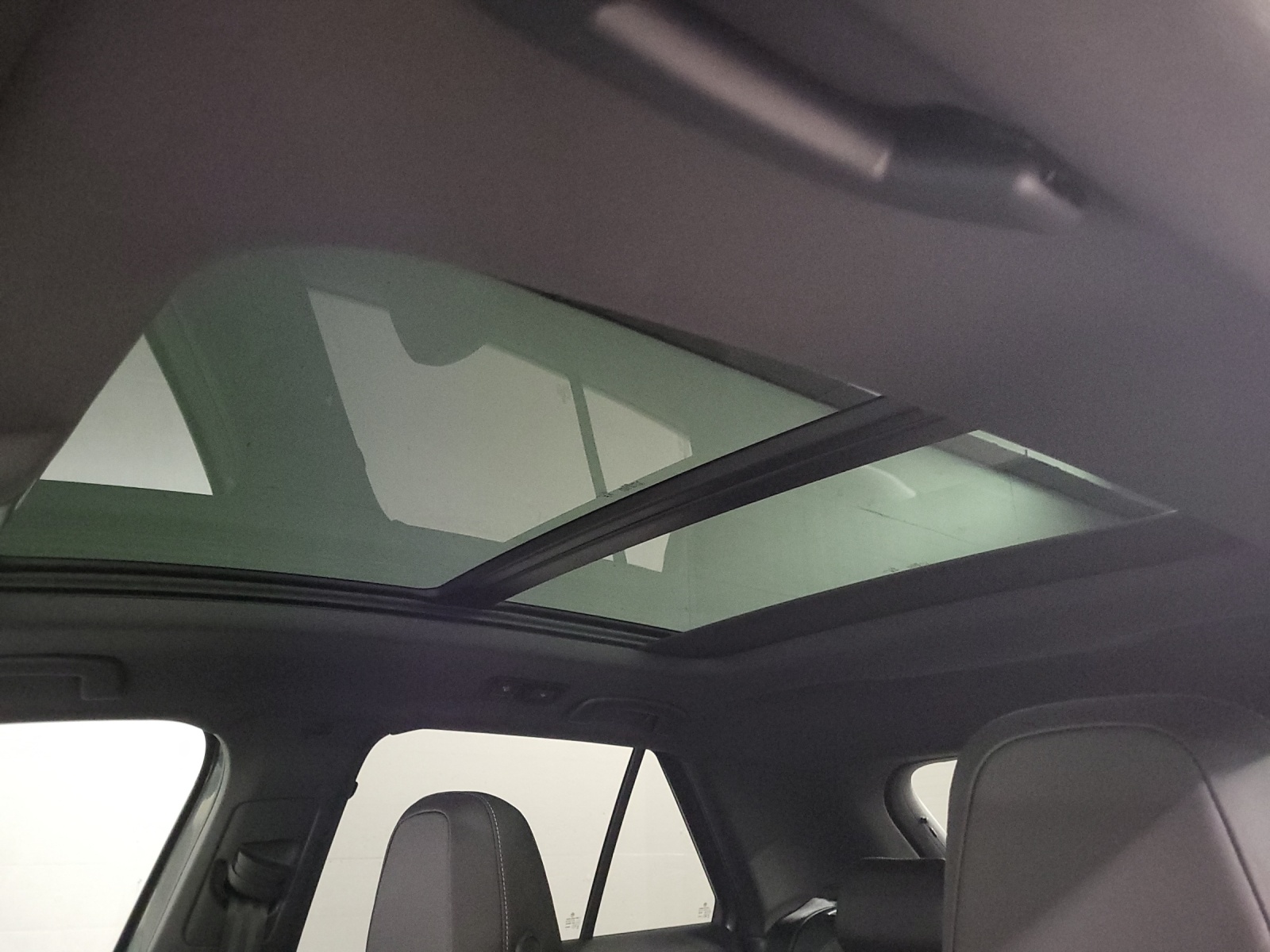 VW T-Roc 2.0 TSI R-Line DSG 4motion-image-12