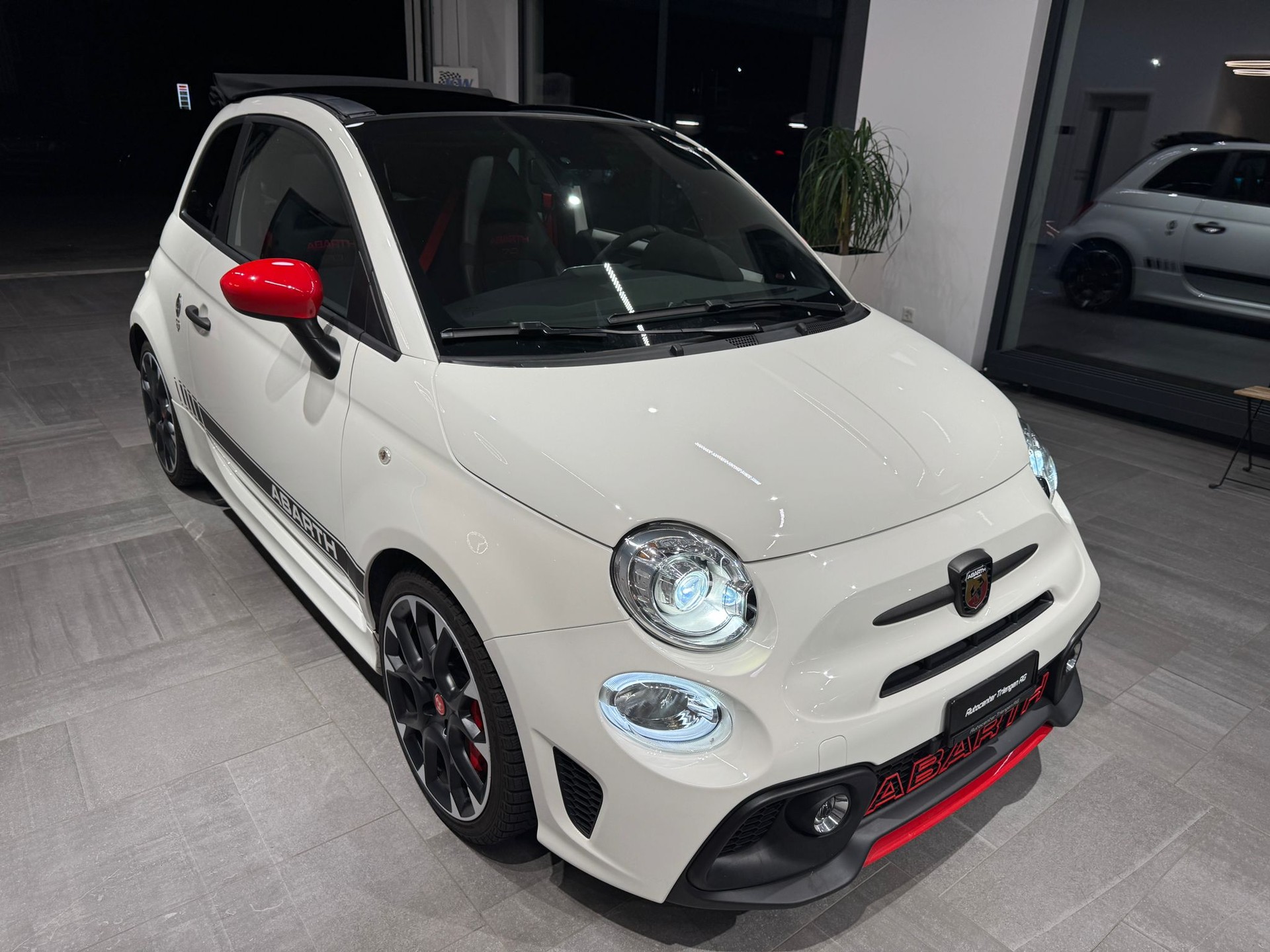 FIAT 595C 1.4 16V Turbo Abarth Esseesse-image-9