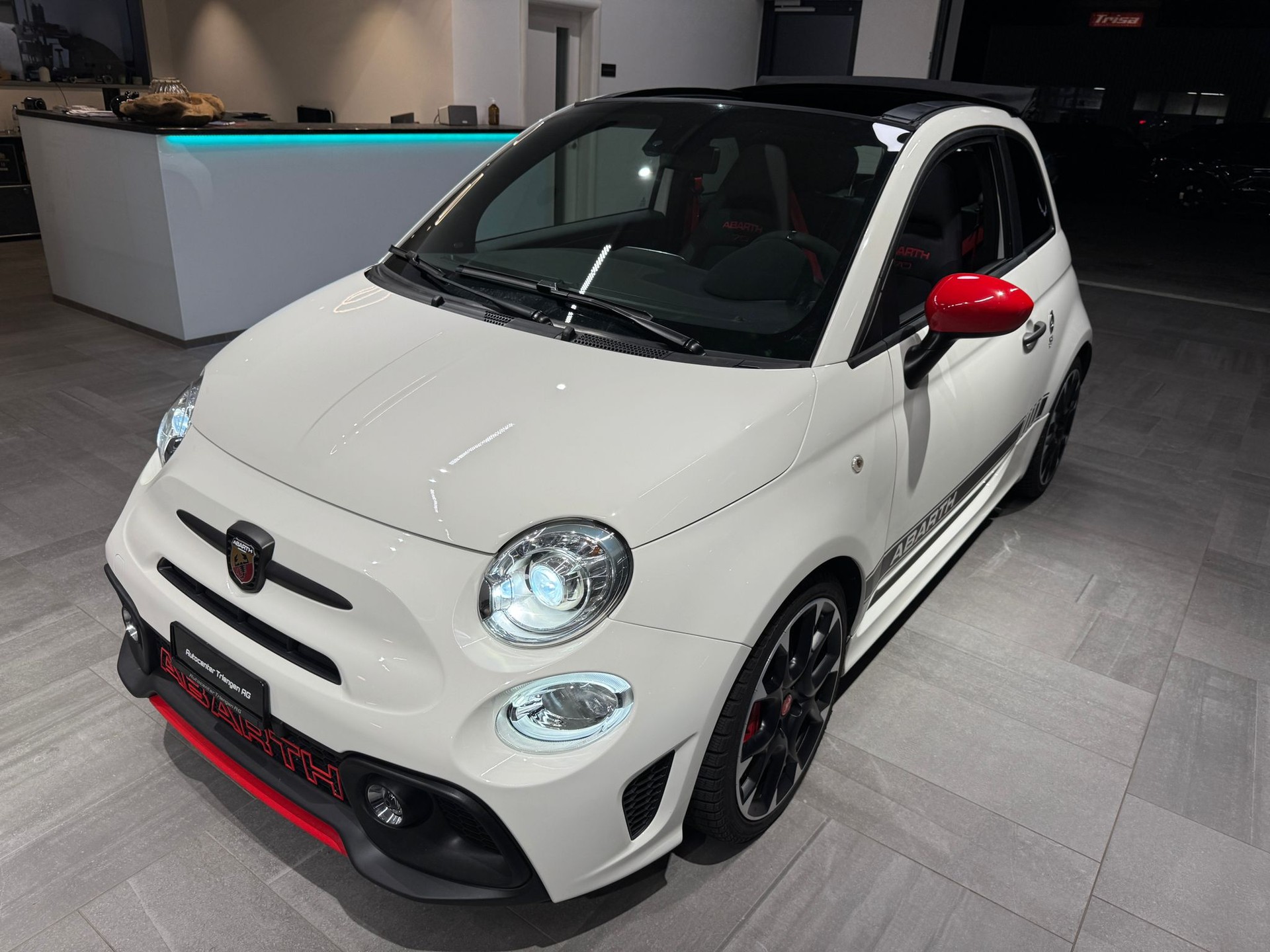 FIAT 595C 1.4 16V Turbo Abarth Esseesse-image-1