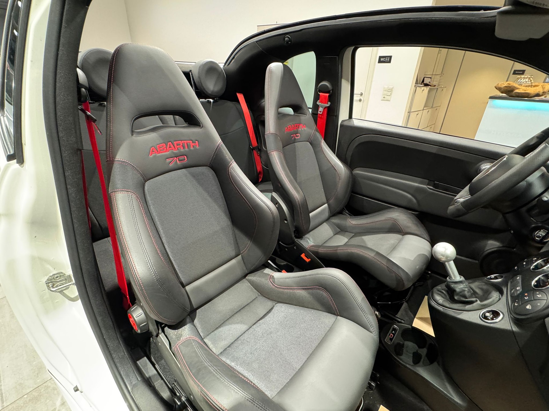 FIAT 595C 1.4 16V Turbo Abarth Esseesse-image-14