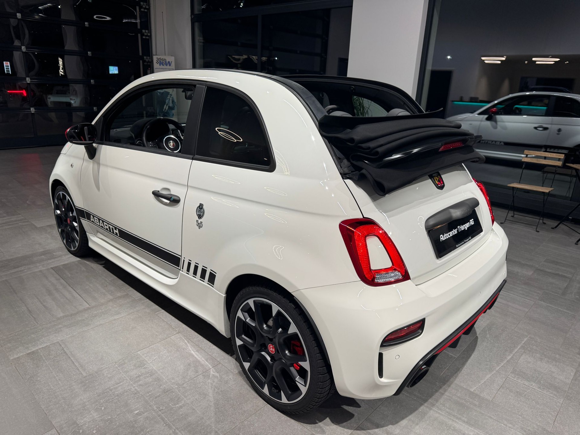 FIAT 595C 1.4 16V Turbo Abarth Esseesse-image-4